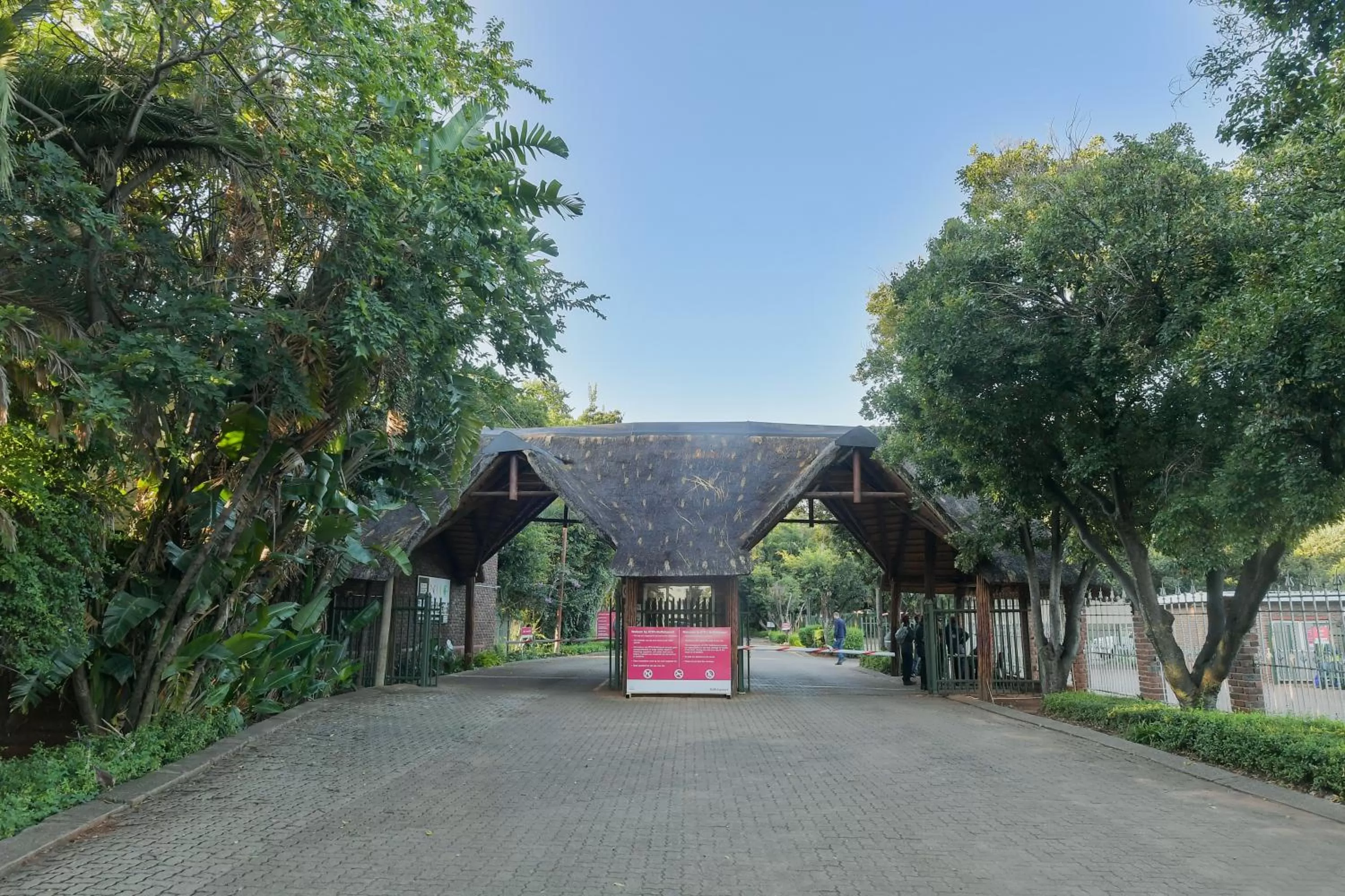 Facade/entrance, Property Building in ATKV Buffelspoort