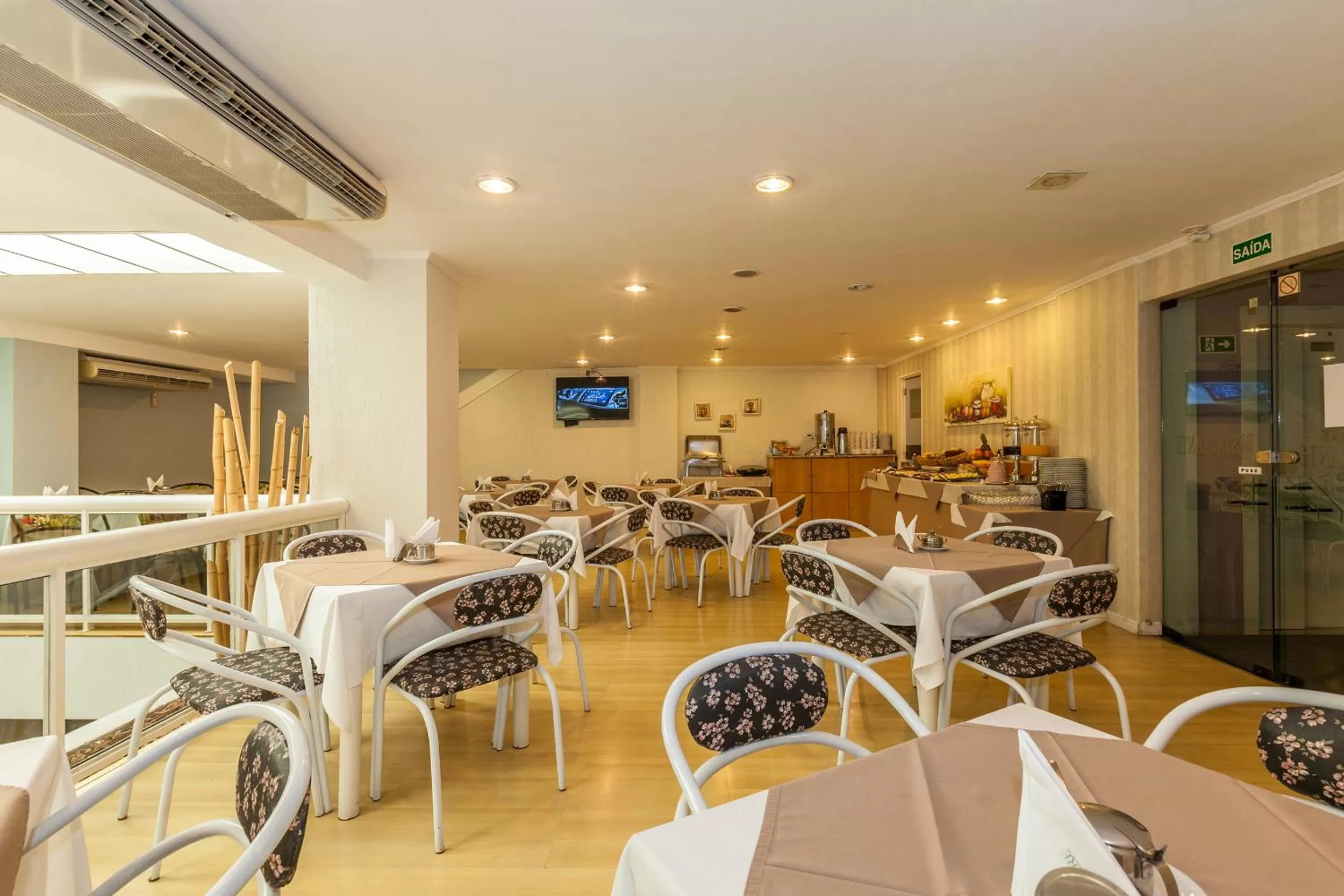 Area and facilities, Restaurant/Places to Eat in Tri Hotel Smart Caxias