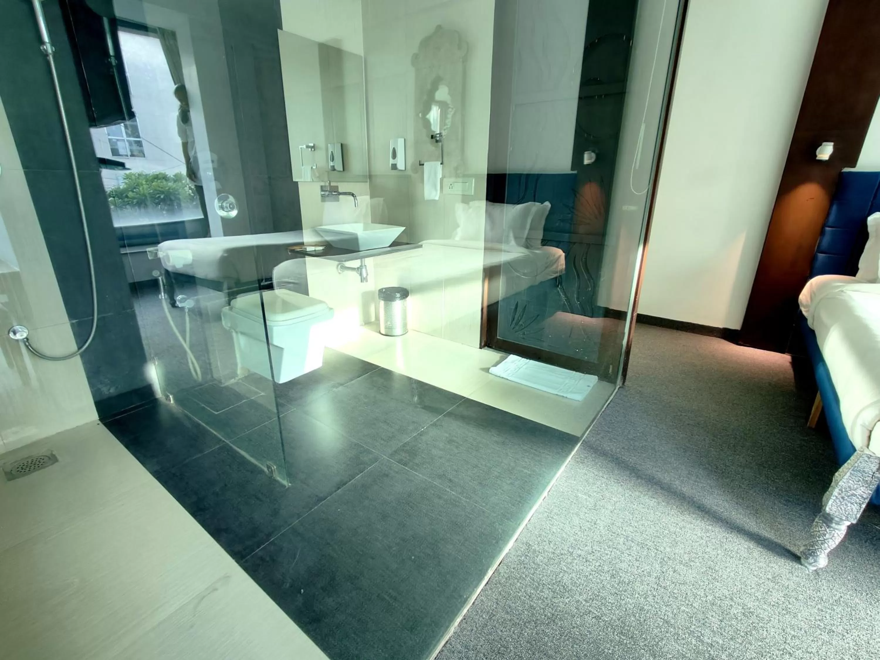 Bathroom in The Sky Imperial Hotel Yahvi