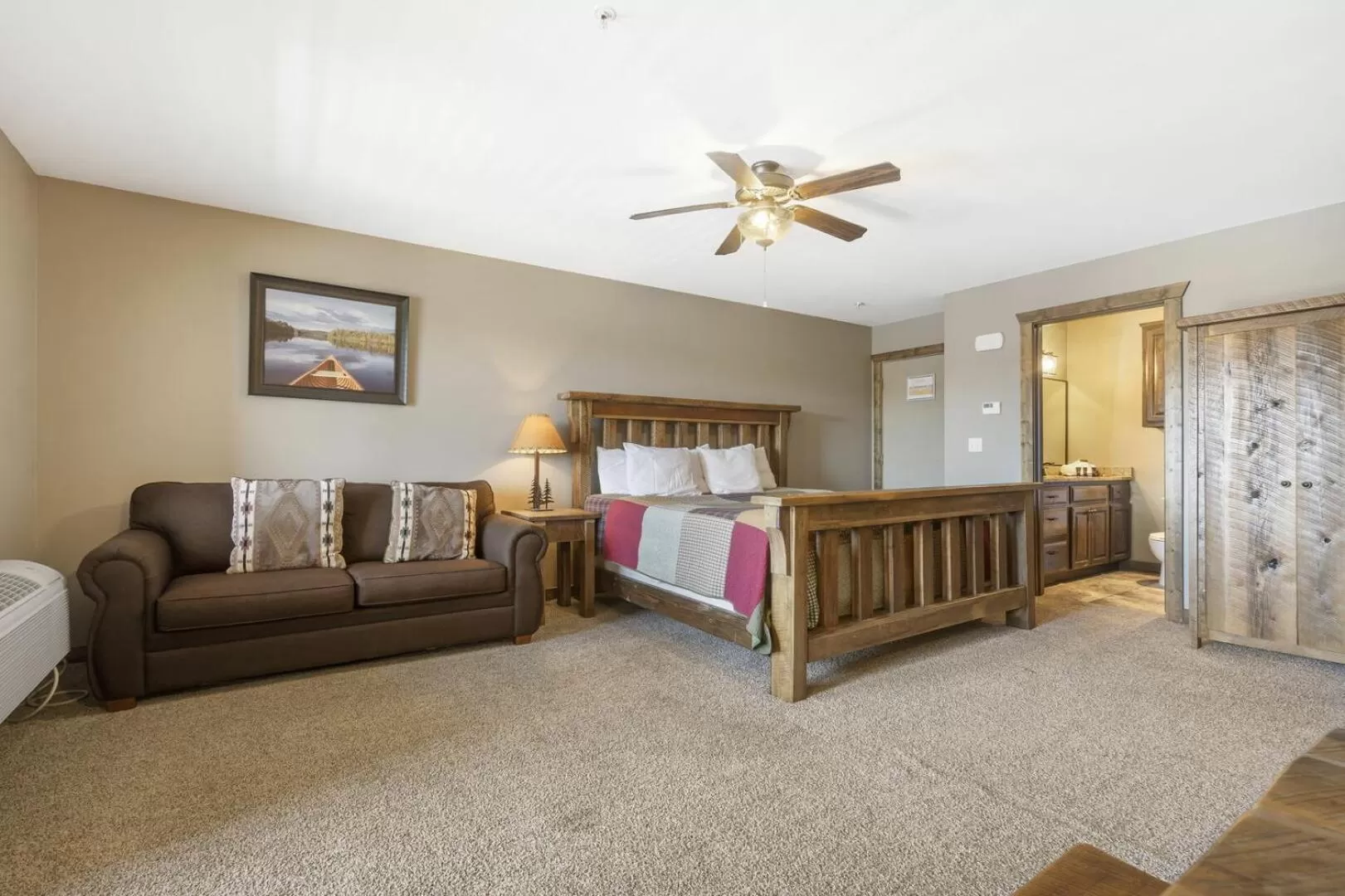 Bed in Table Rock Resorts at Indian Point