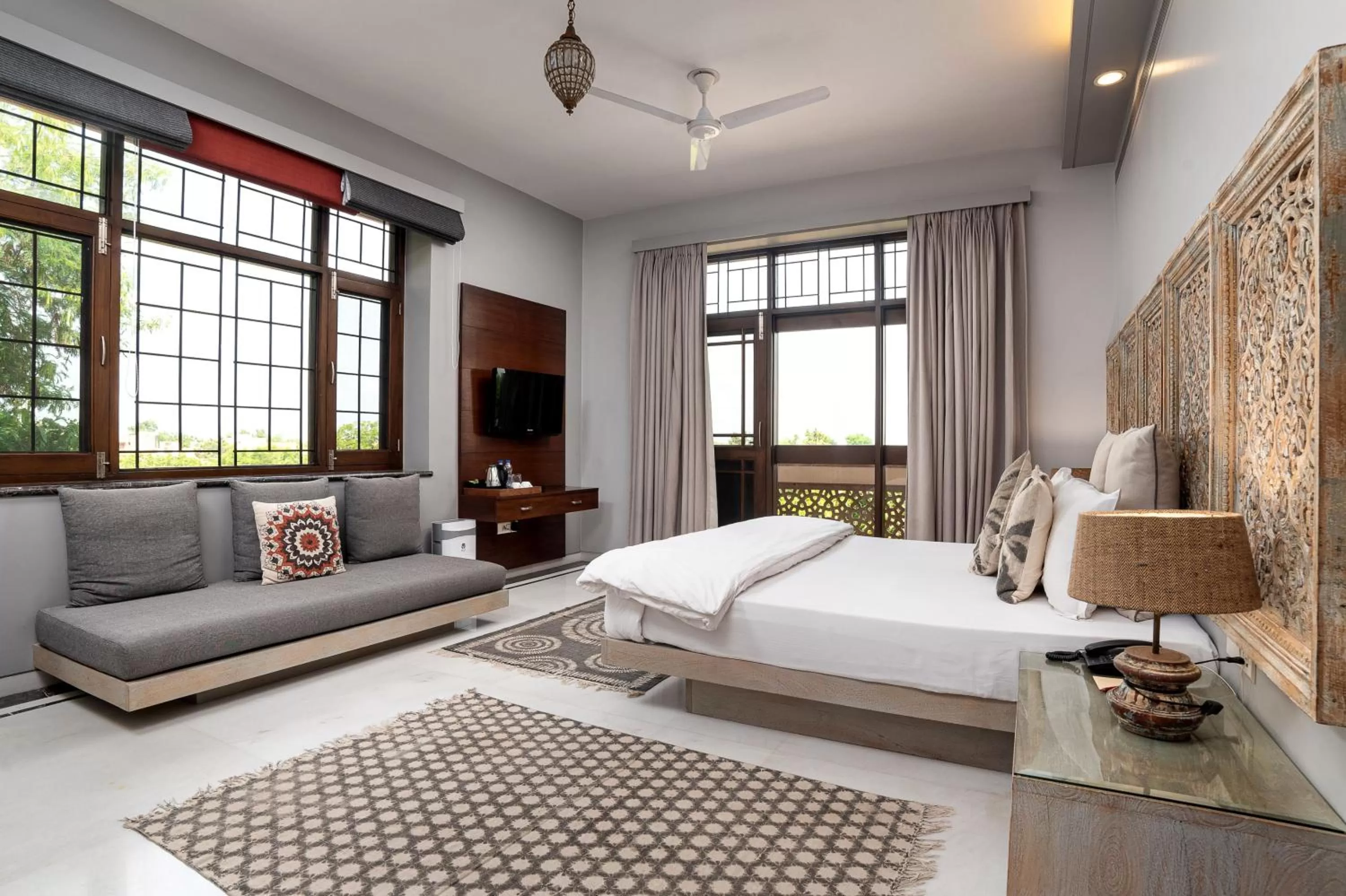 Photo of the whole room, Bed in The Almond Tree