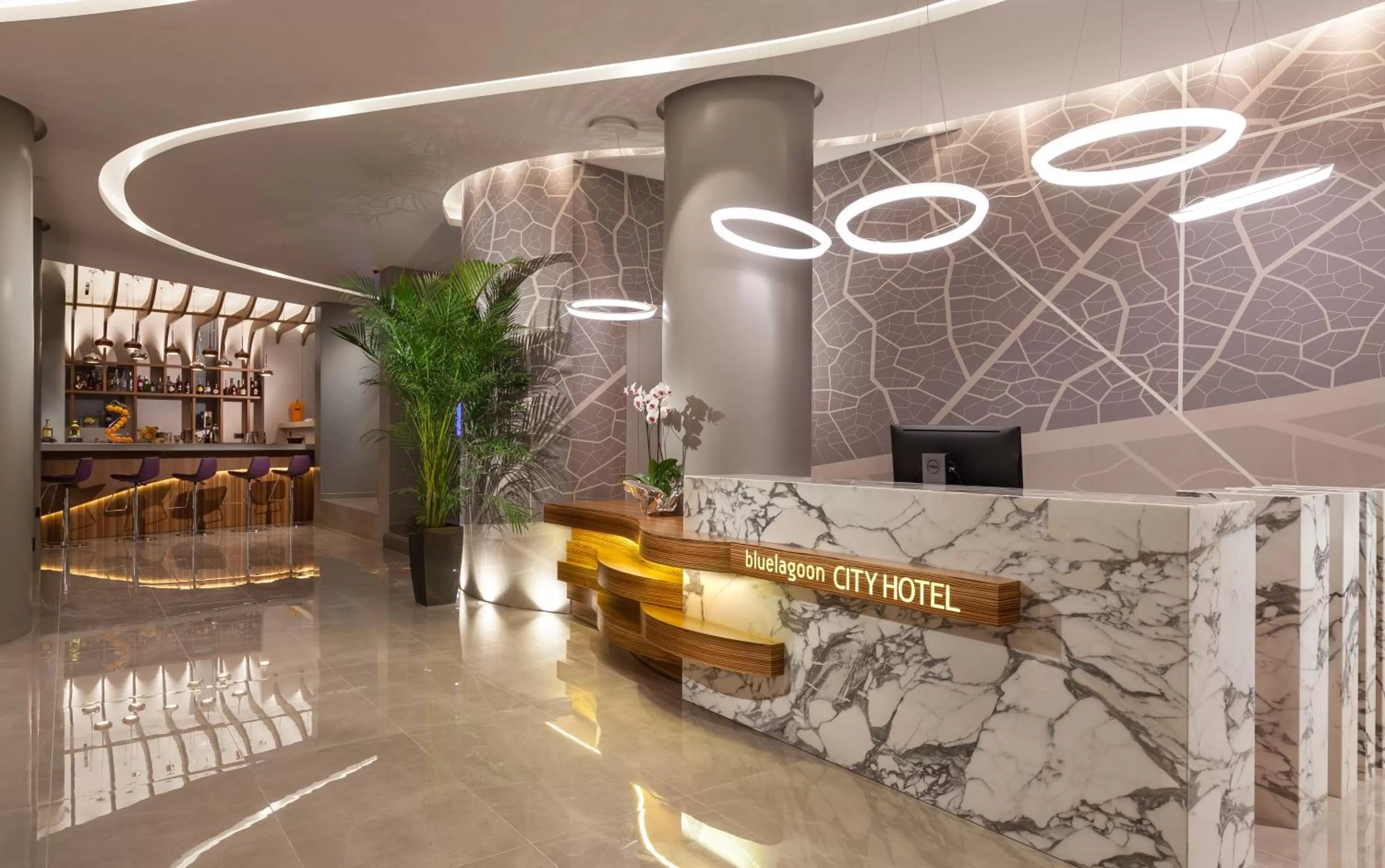 Lobby or reception in Blue Lagoon City Hotel