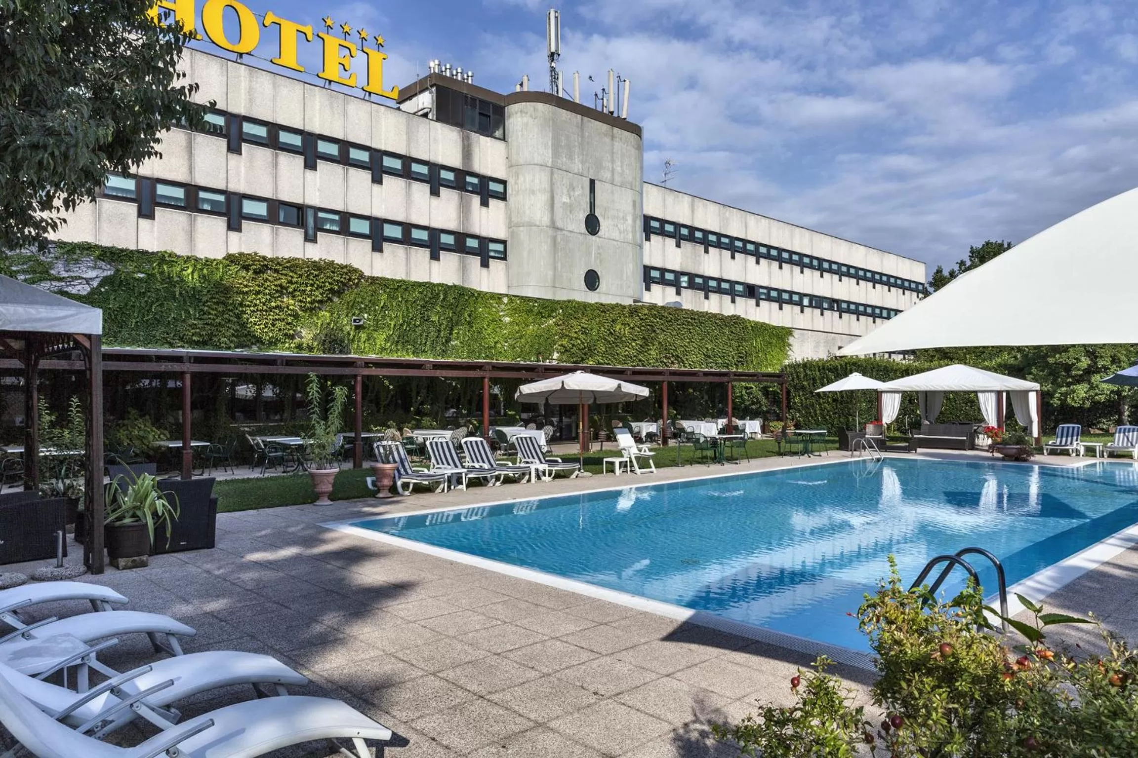 Property building in Hotel Saccardi & Spa - Adults Only