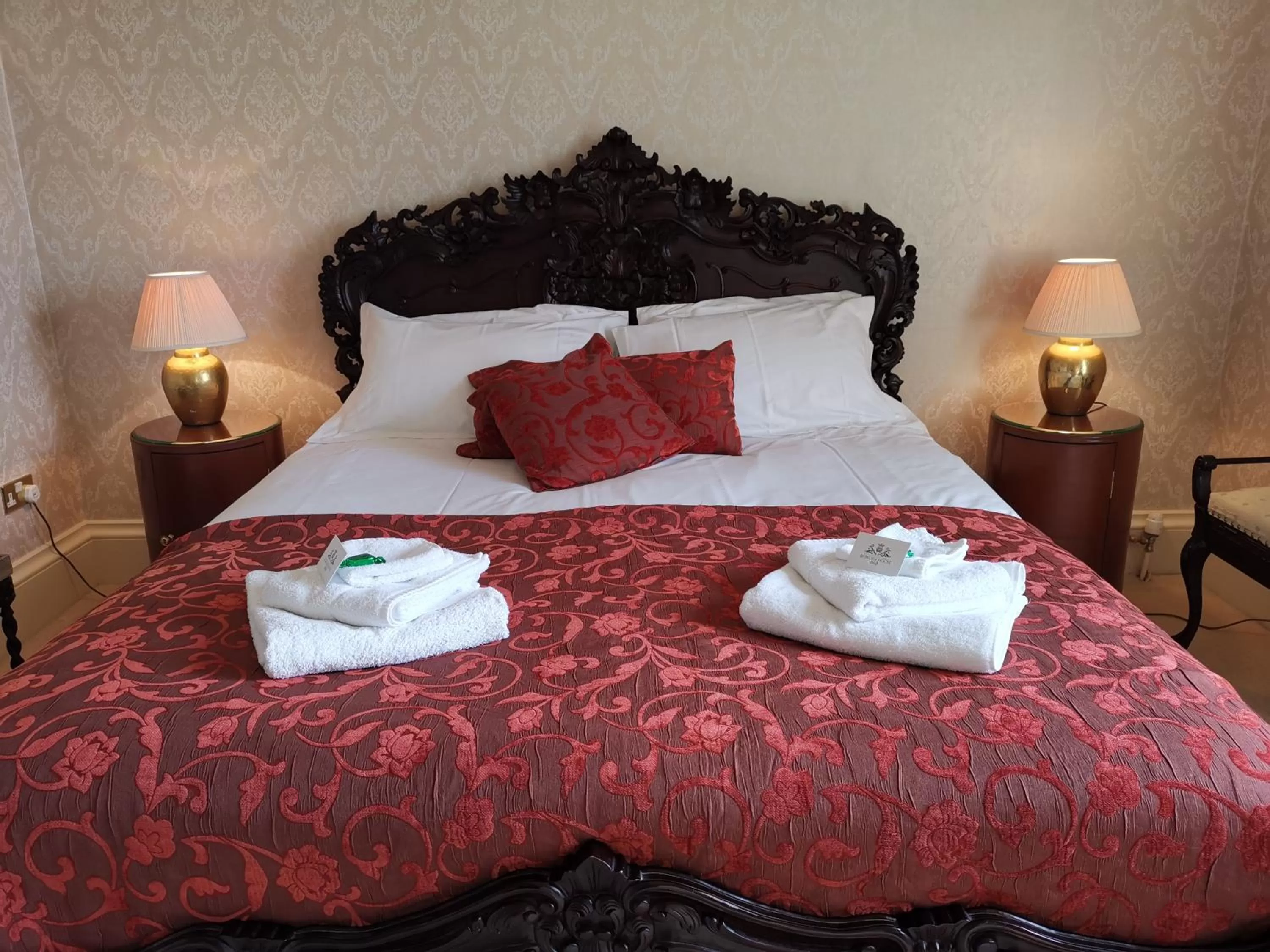 Photo of the whole room, Bed in Bowden House B&B