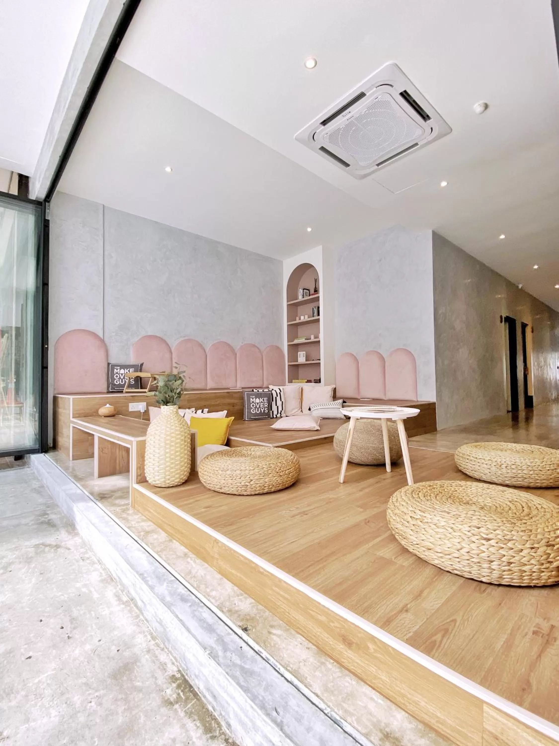 Seating area in One Heritage Hotel