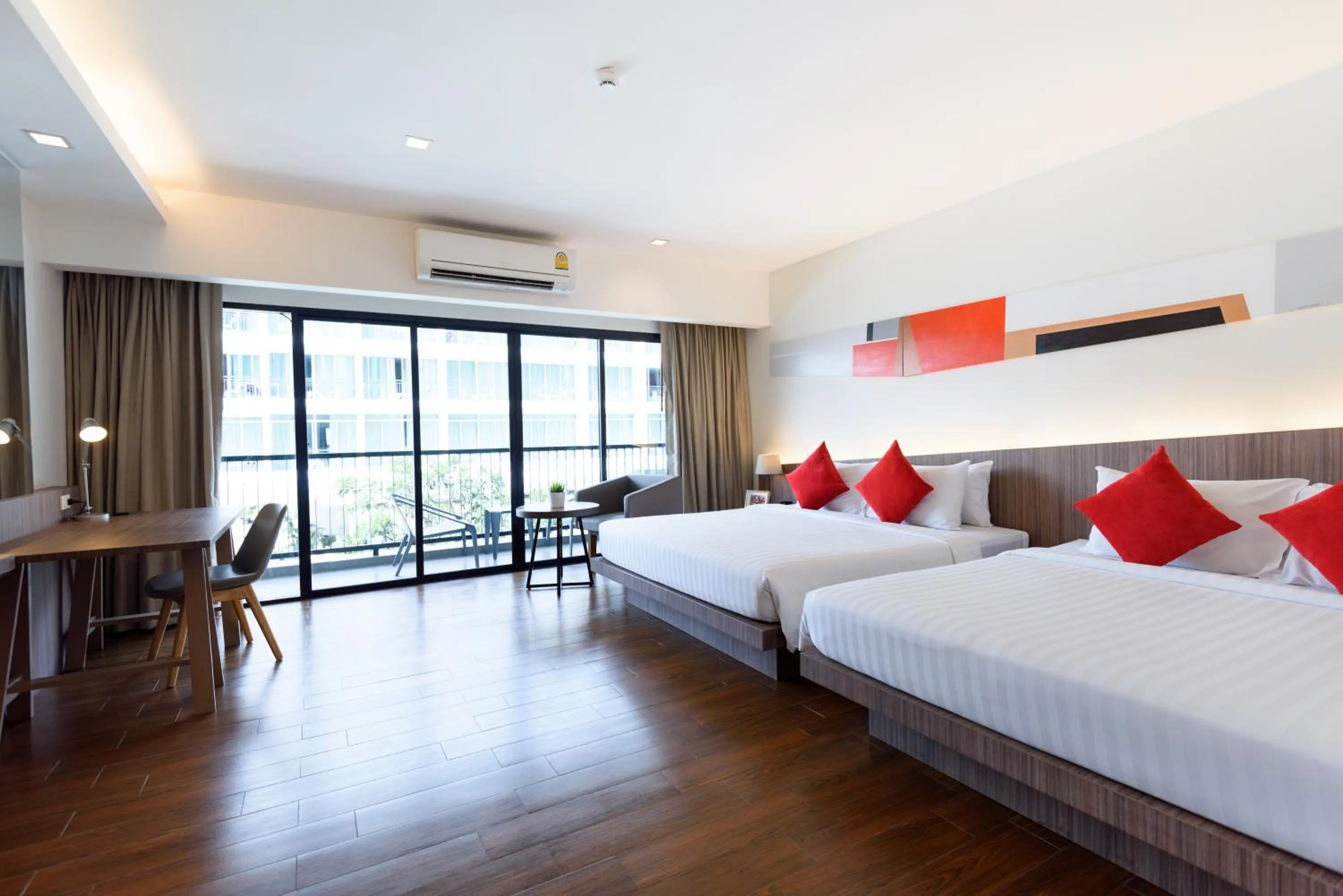 Photo of the whole room, Bed in J Inspired Hotel Pattaya