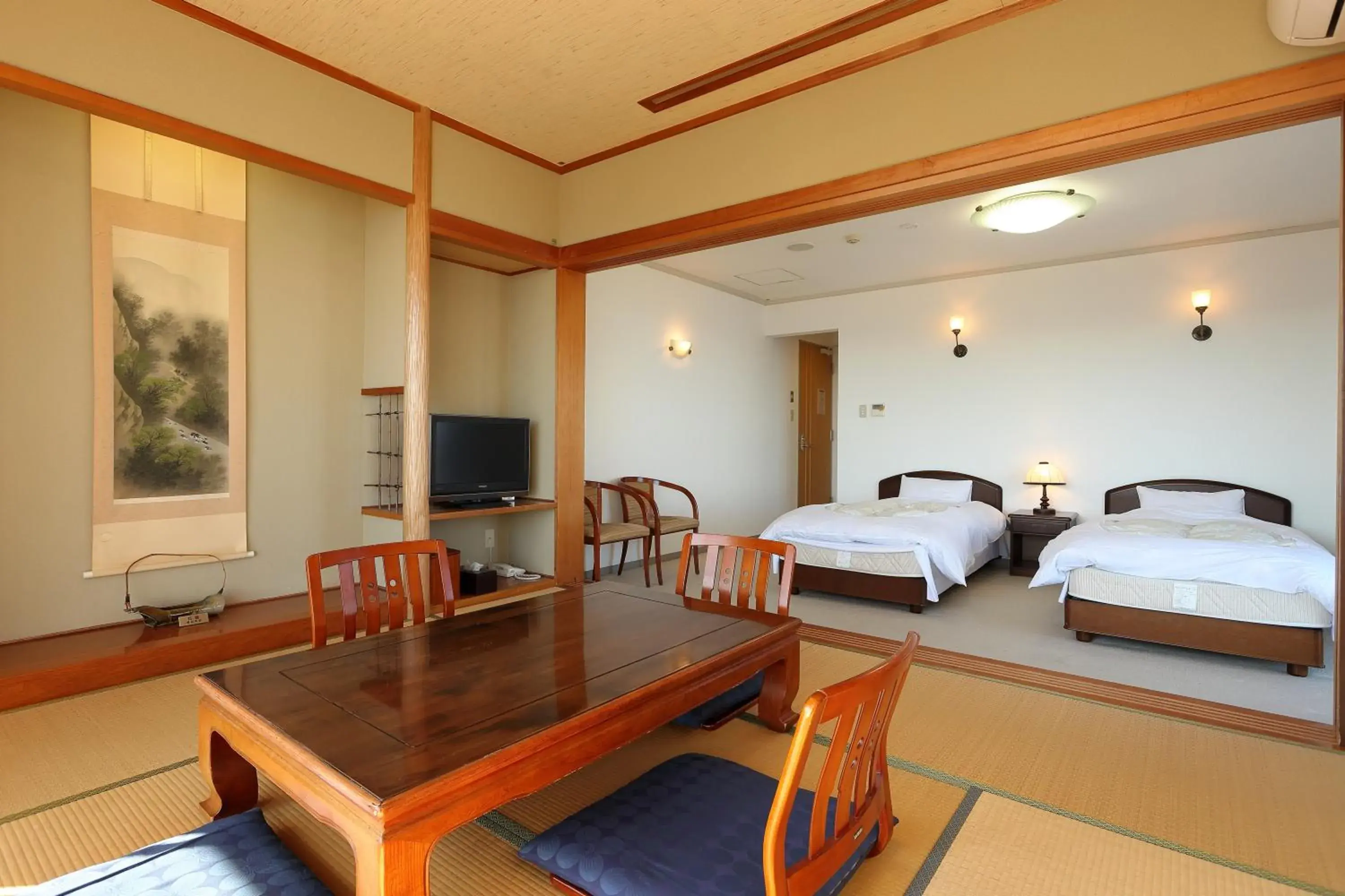 Family Room with Side Sea View in Manazuru Marin Hotel Family Room with Side Sea View in Manazuru Marin Hotel