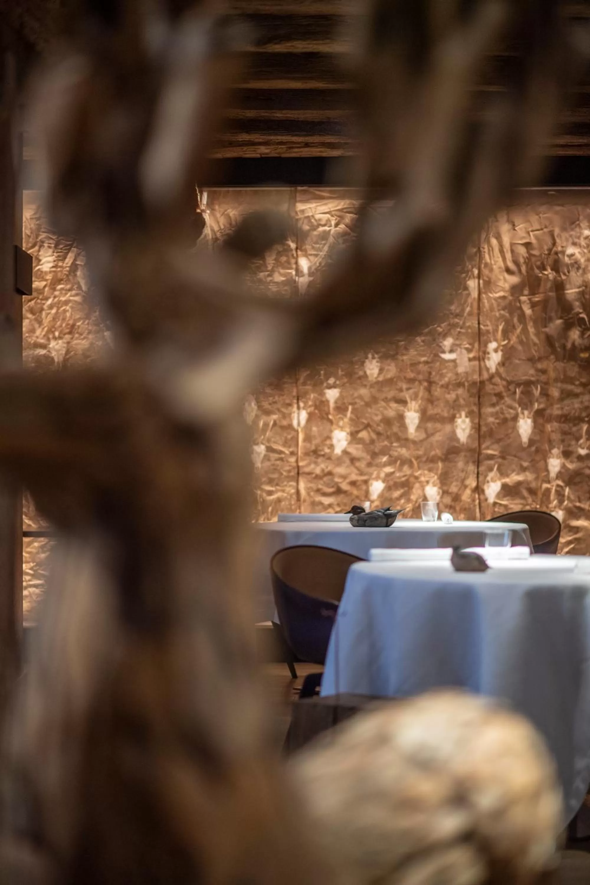 Restaurant/places to eat in Relais et Châteaux Le Chambard