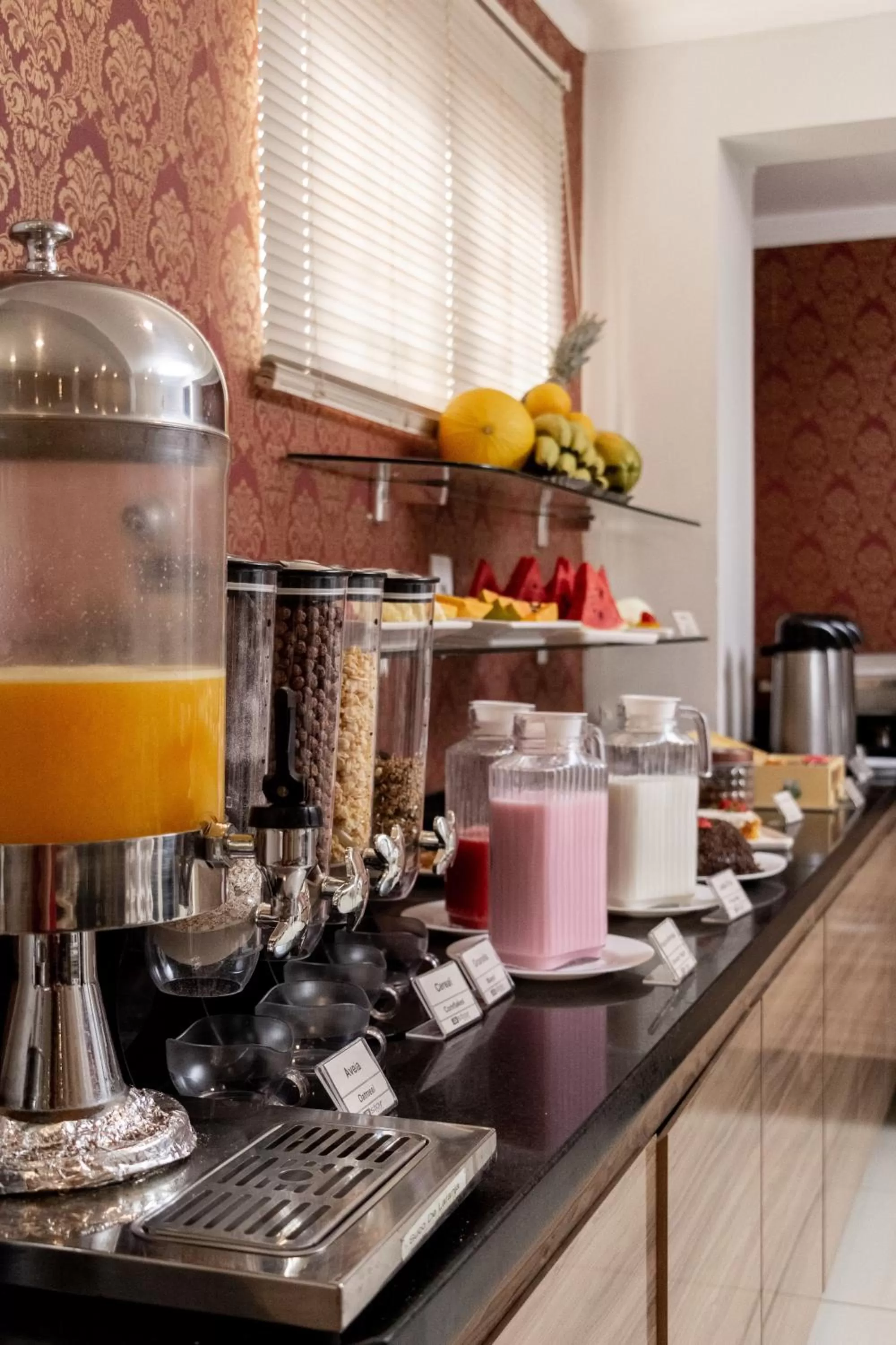 Buffet breakfast, Kitchen/Kitchenette in Astor Hotel