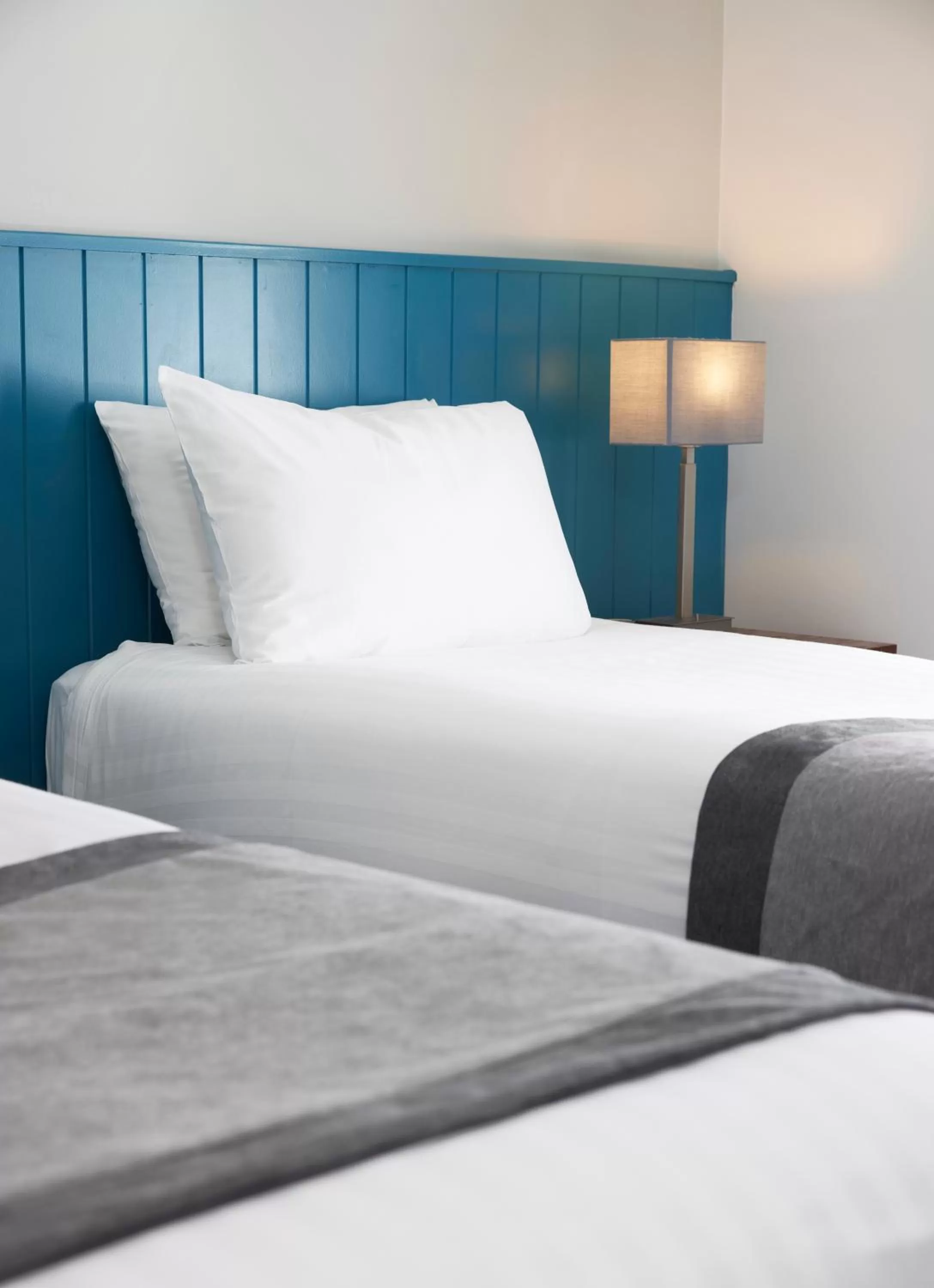 Bed in Highwayman By Greene King Inn