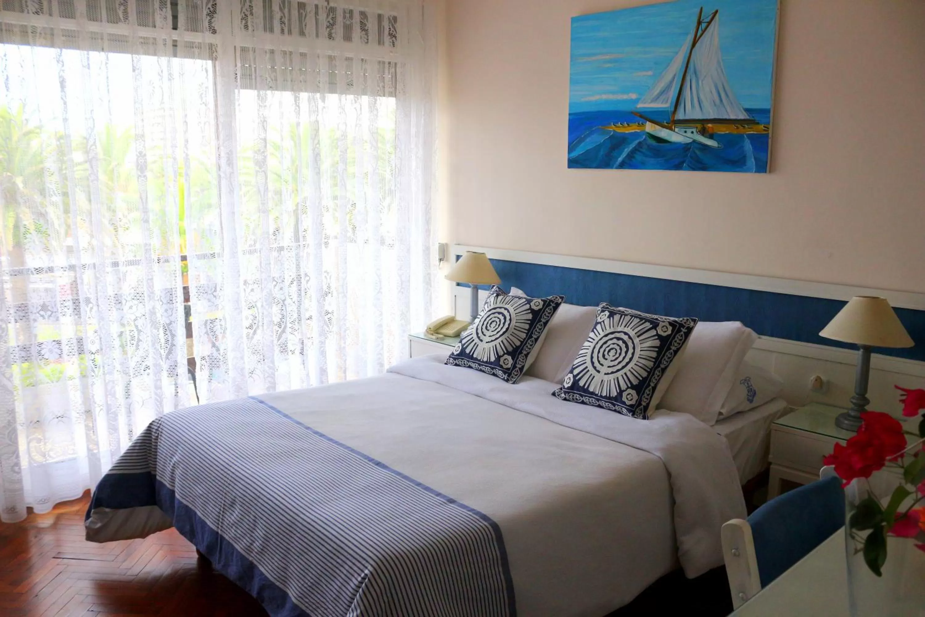 Bedroom, Bed in Hotel San Martin