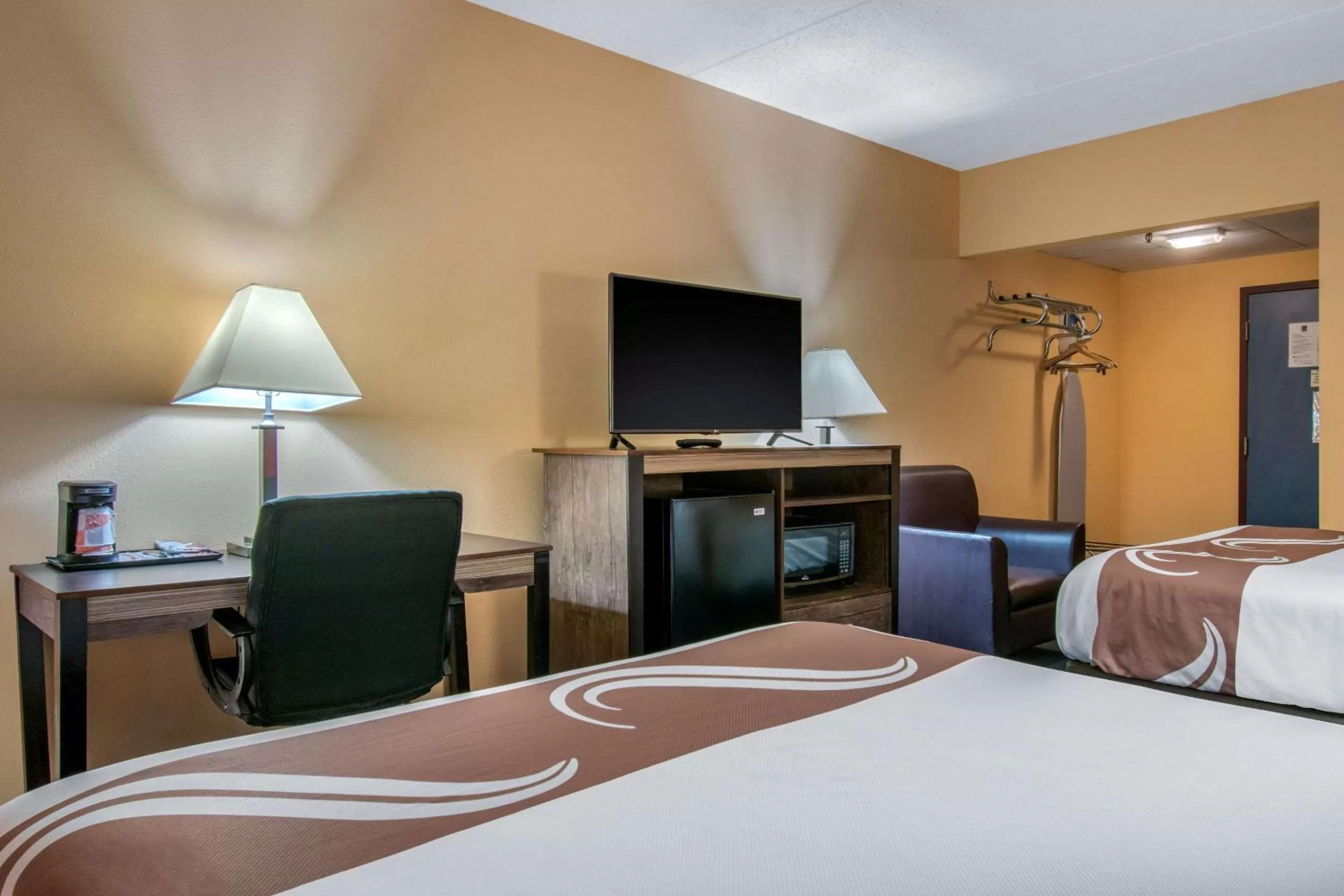 Photo of the whole room in Quality Inn Carlisle South