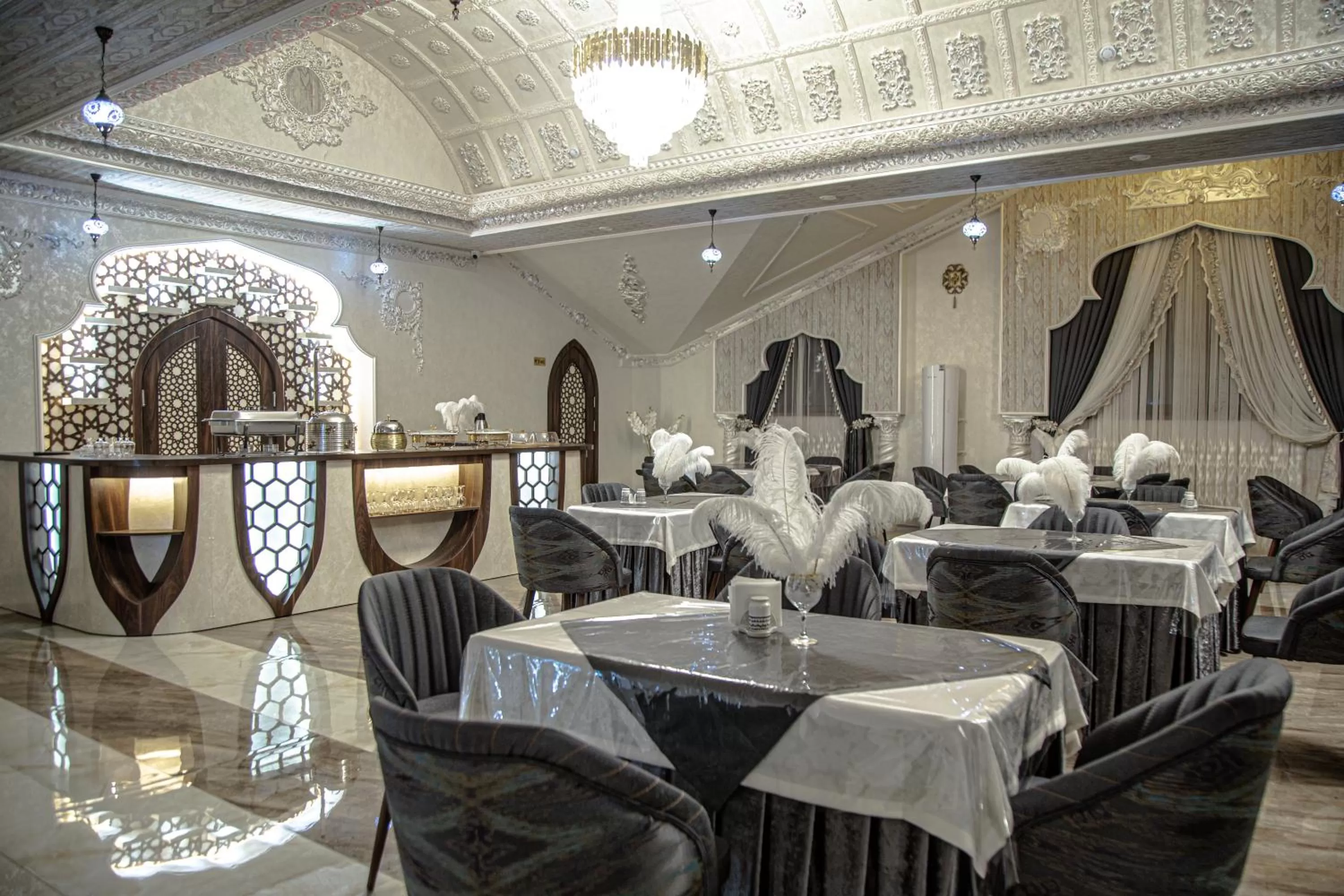 Restaurant/Places to Eat in Hayat Samarkand