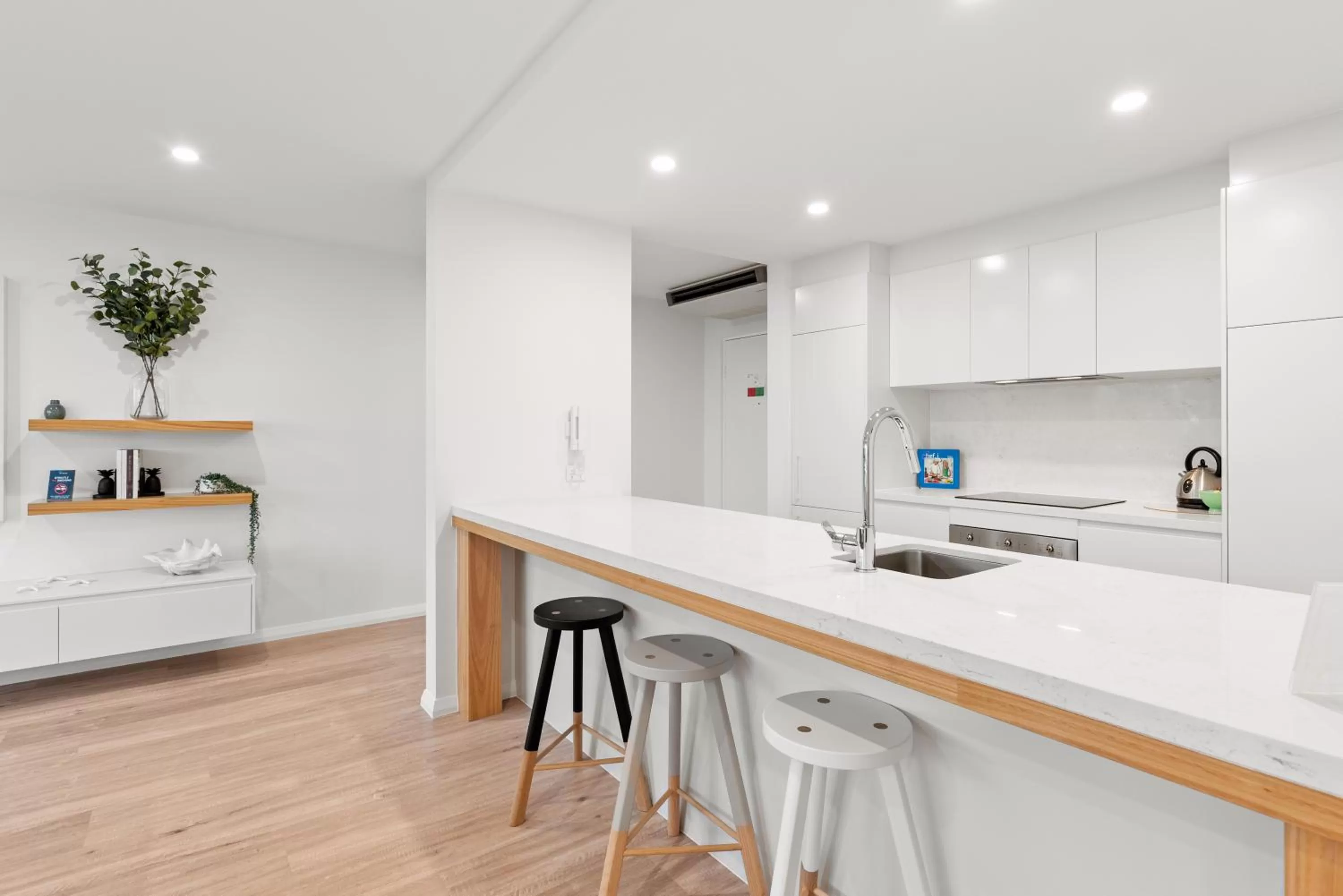 Kitchen or kitchenette in 84 The Spit Holiday Apartments