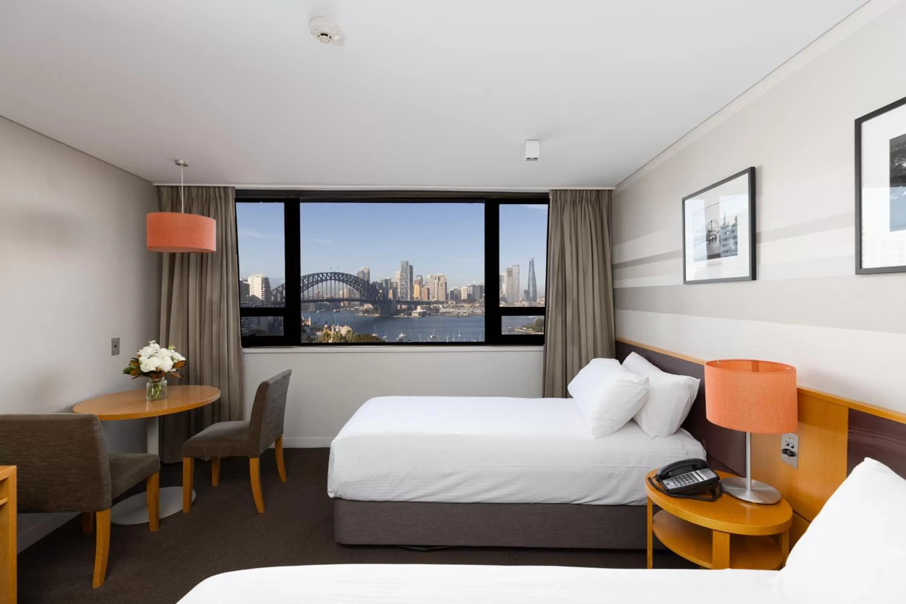 Harbor Bridge Twin Room in View Sydney Harbor Bridge Twin Room in View Sydney