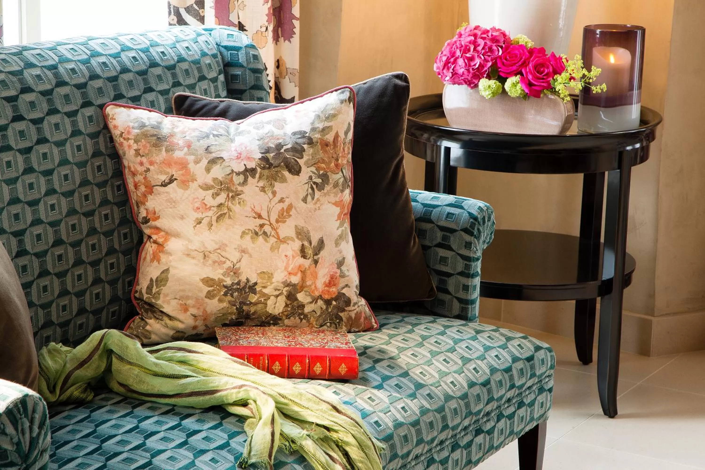 Lounge or bar in Les Tournelles