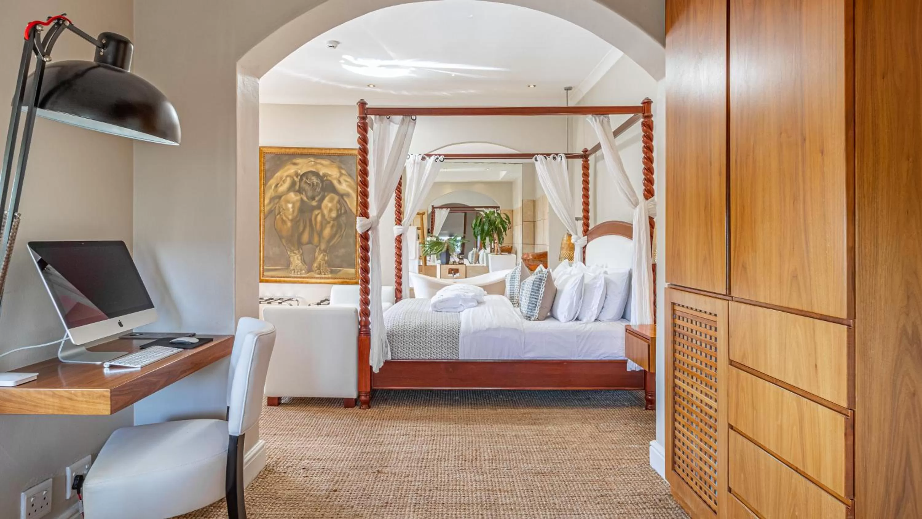 Property building in The Glen Boutique Hotel & Spa