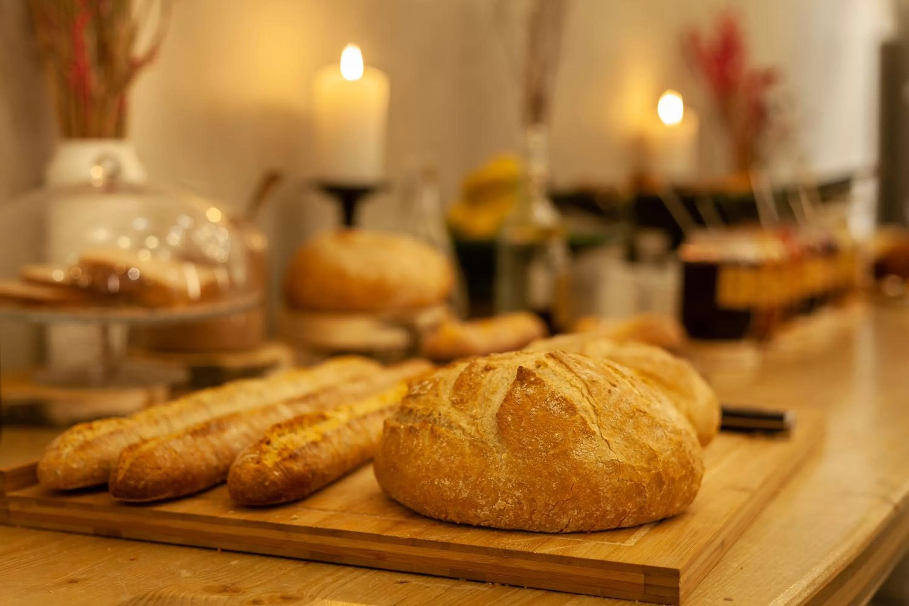 Continental breakfast in Hôtel La Nouvelle République & Hammam