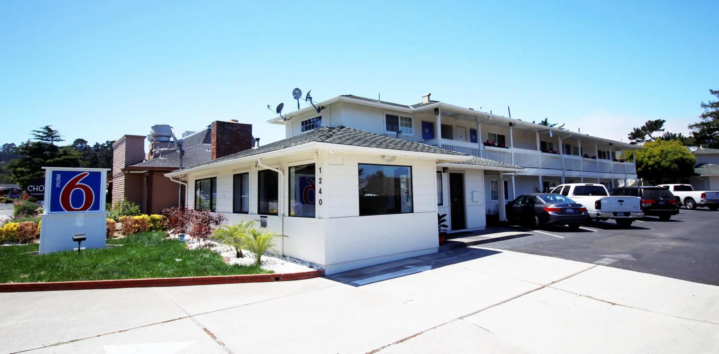 Property Building in Motel 6 - Downtown Monterey