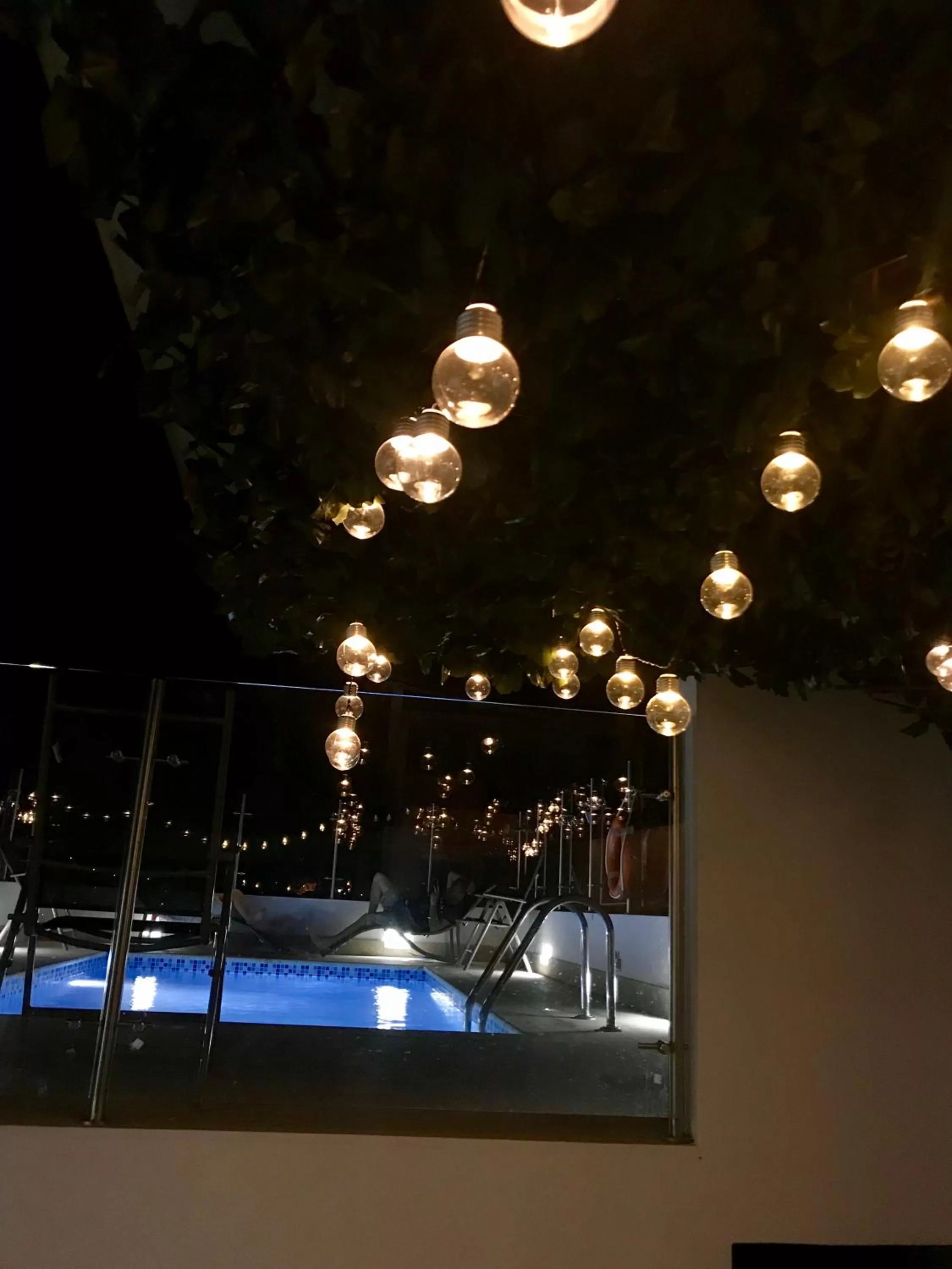 Balcony/Terrace, Swimming Pool in Hotel Grand H&R