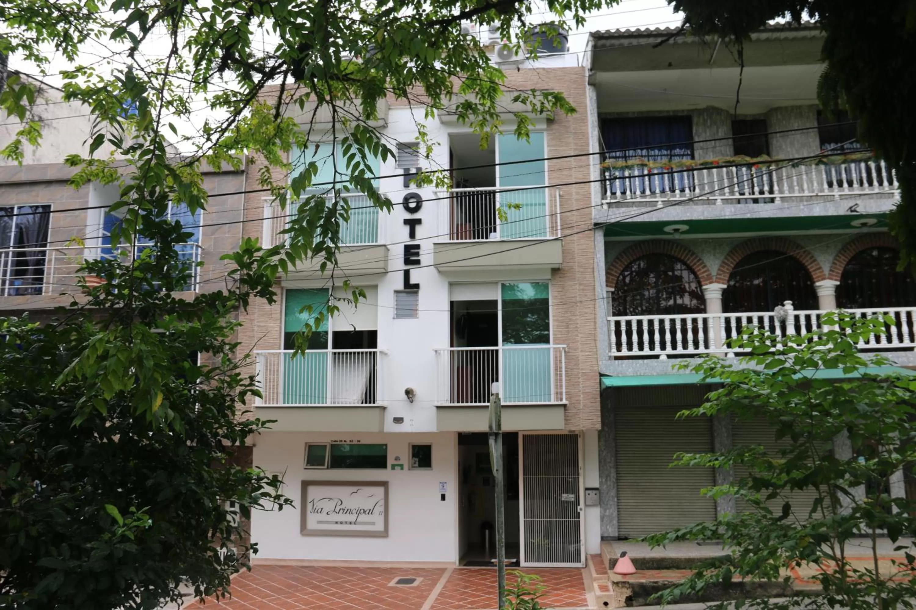 Property Building in Hotel Via Principal I