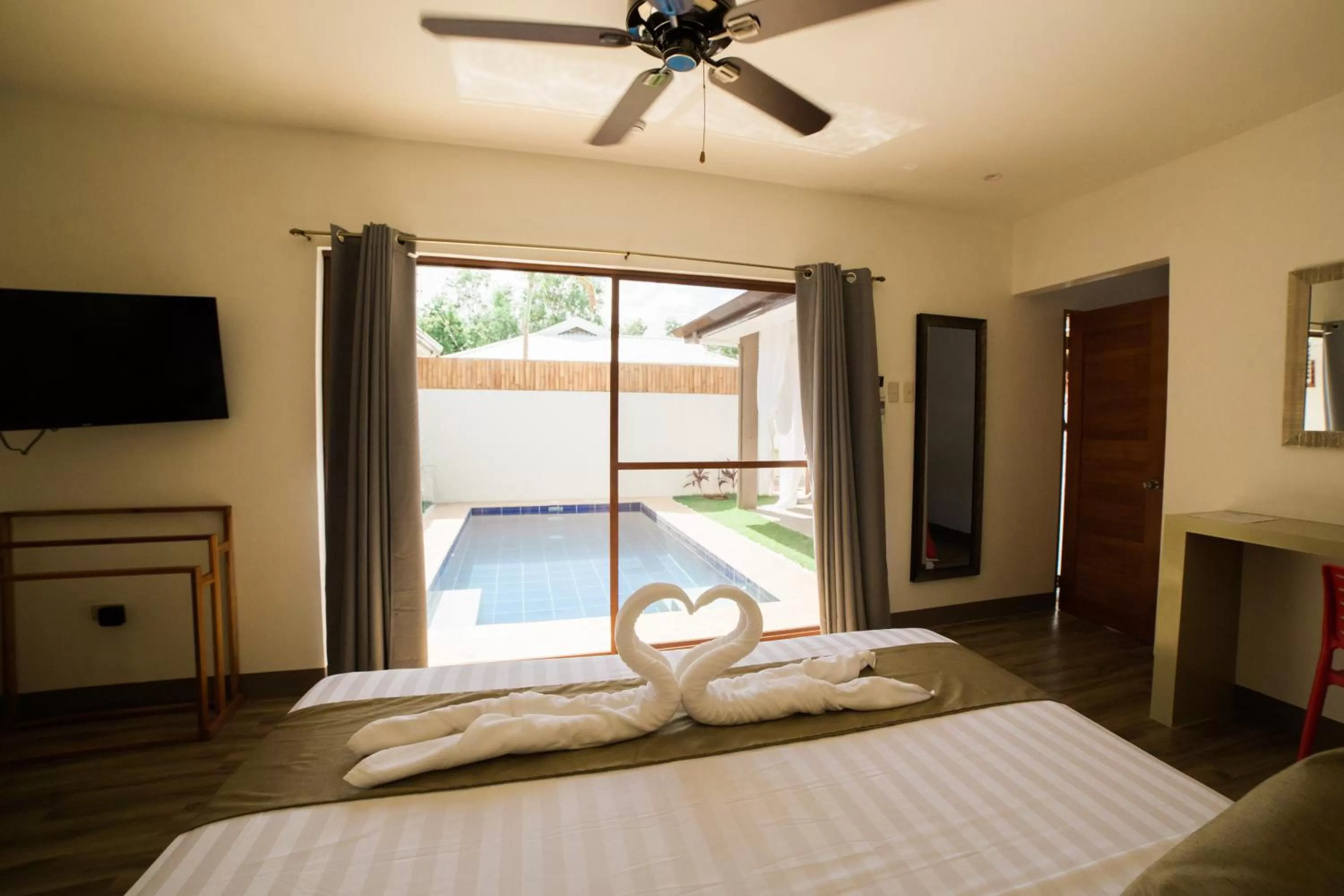 Bedroom, Bed in Bali Villas Panglao Bohol