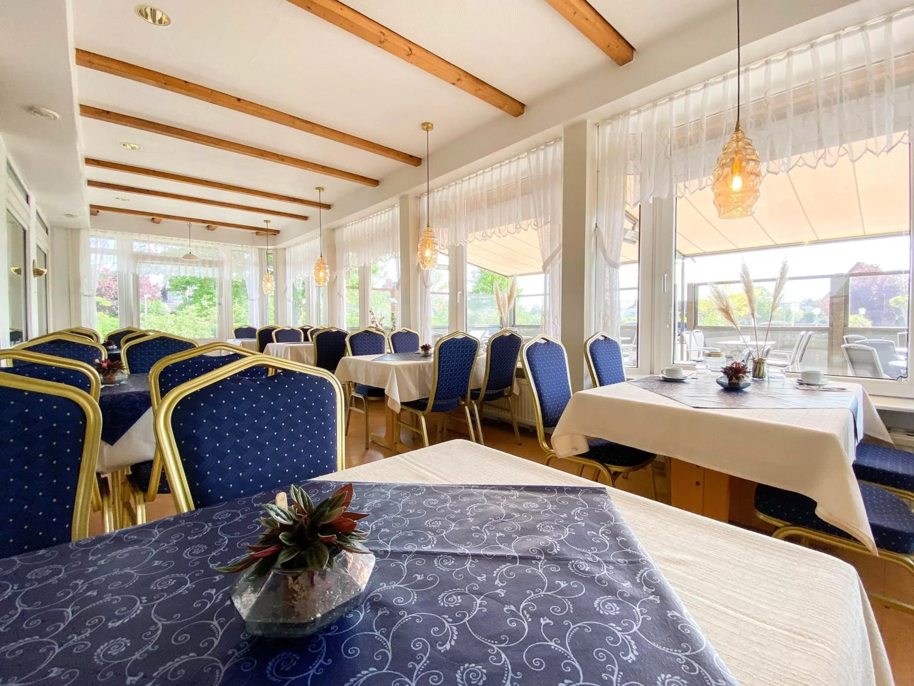 Breakfast in Hotel-Restaurant Vier Linden