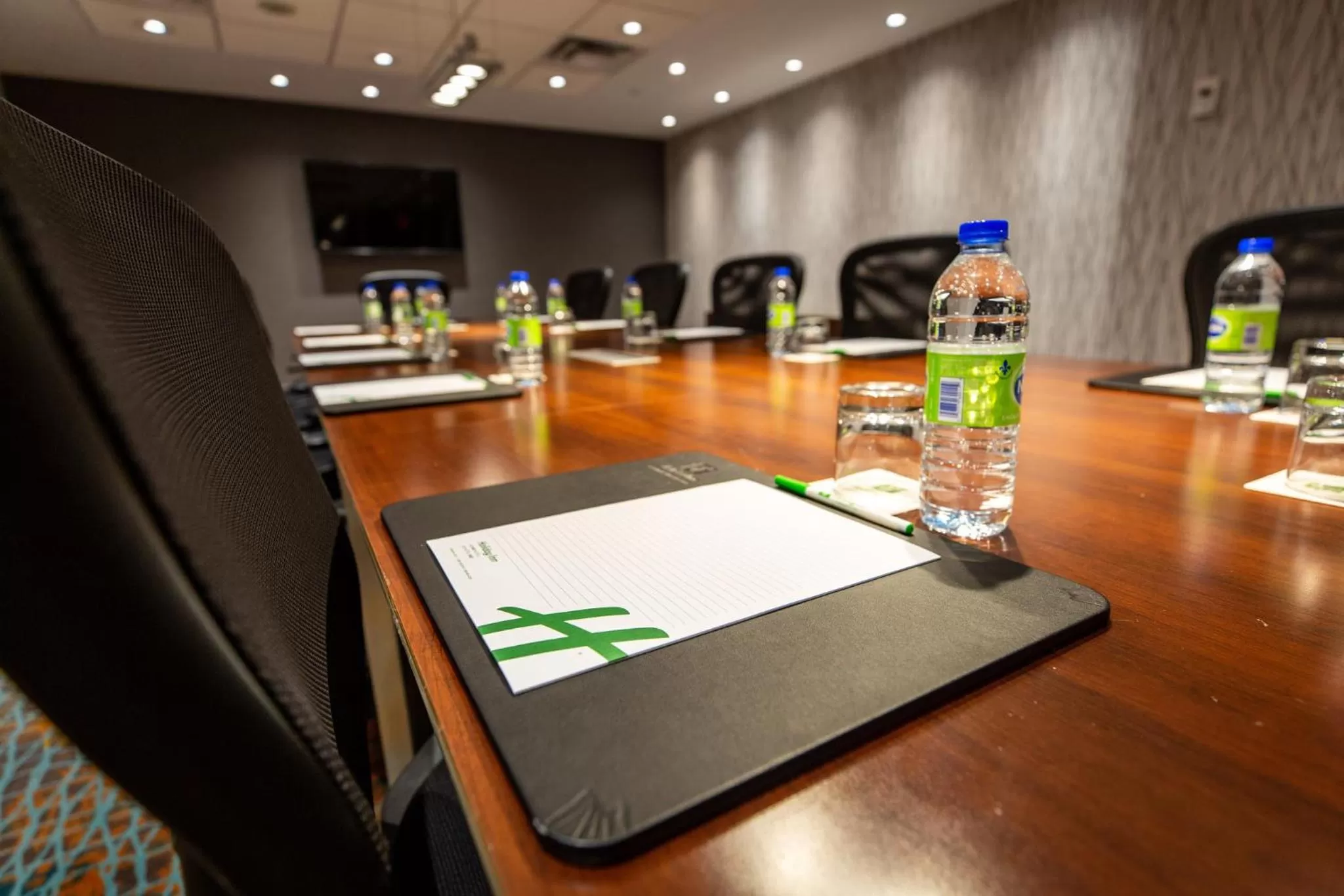 Meeting/conference room in Holiday Inn Toronto Downtown Centre by IHG
