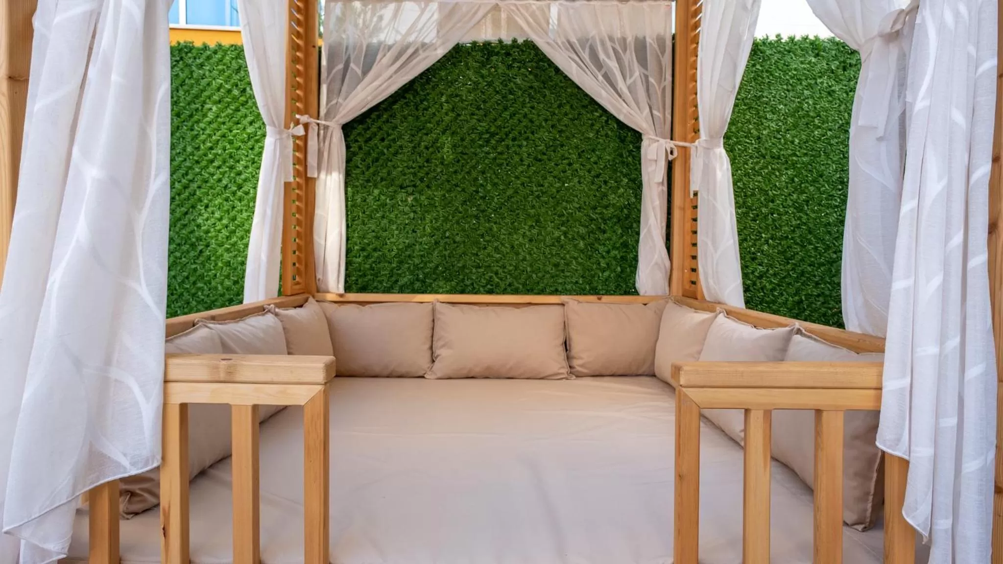 Seating Area in Nas Suite