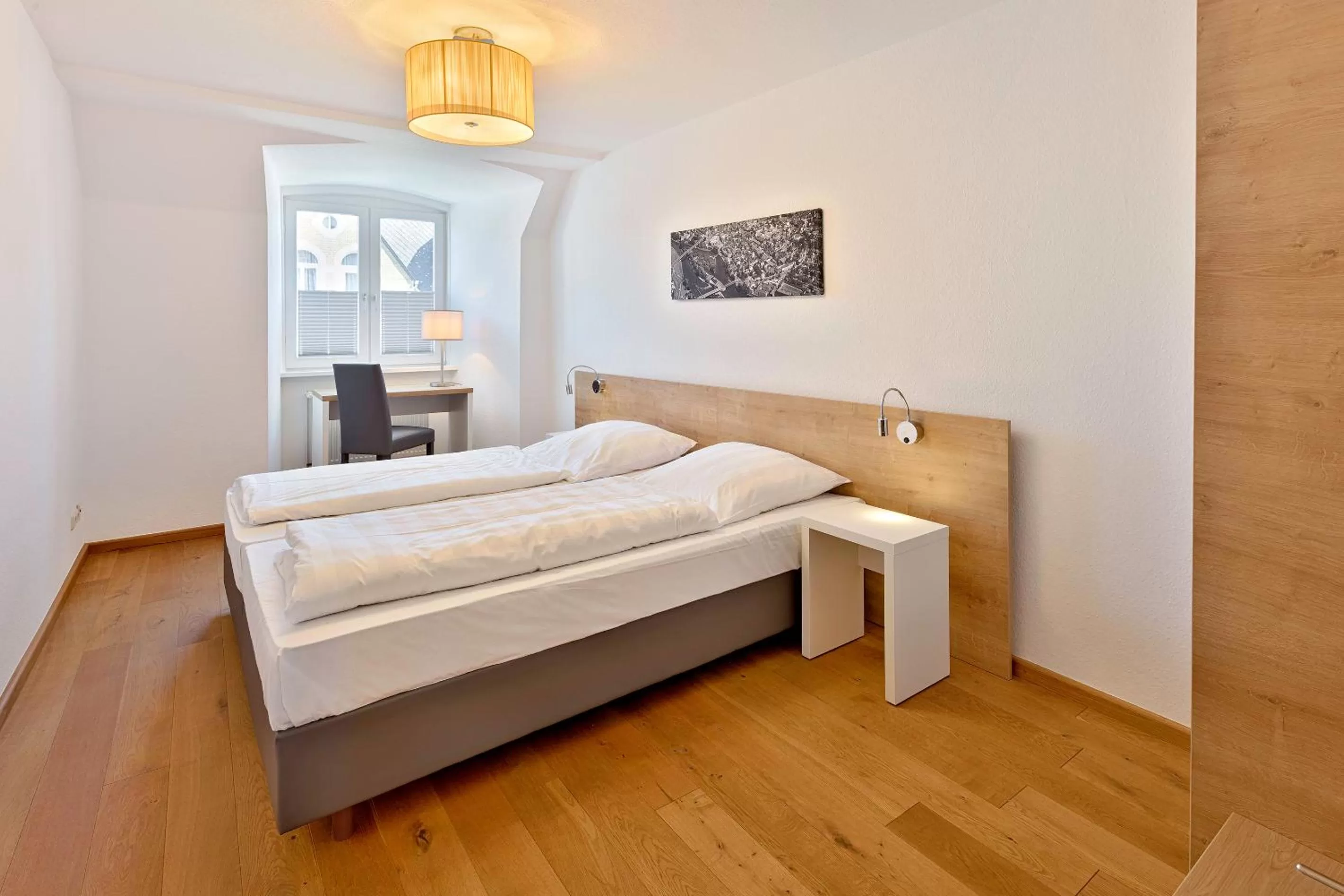 Photo of the whole room, Bed in Hotel zur Börse