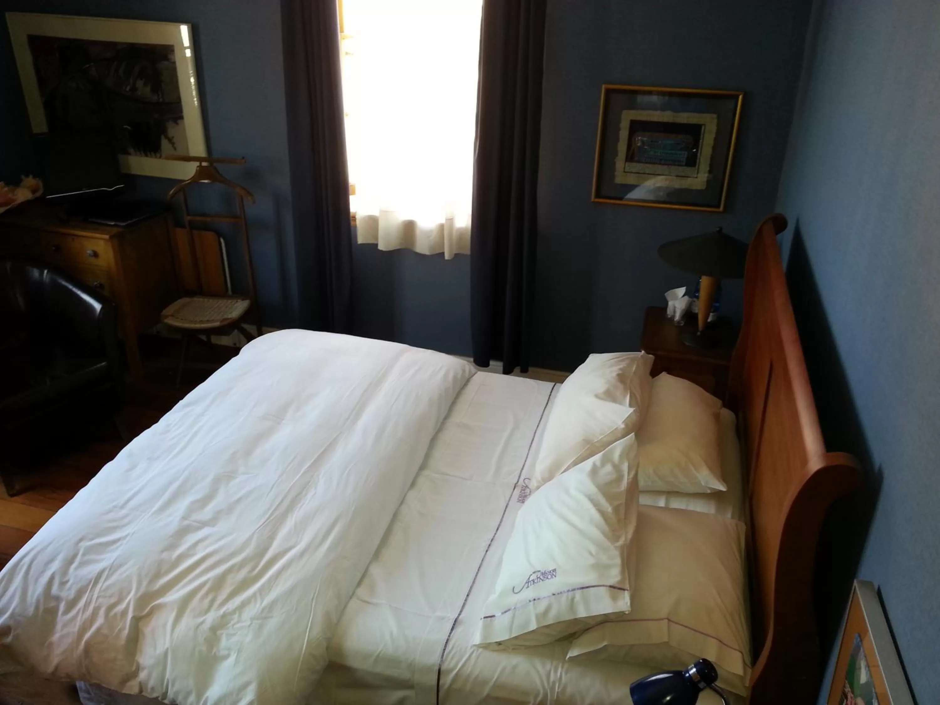 Bed in Hotel Manoir Atkinson