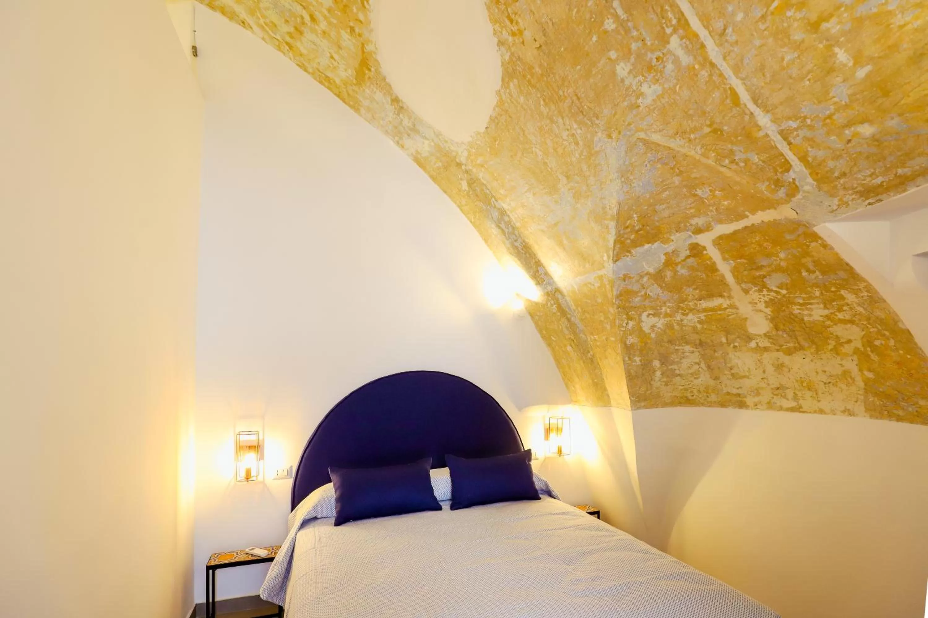 Photo of the whole room, Bed in A I R Sant'Anna