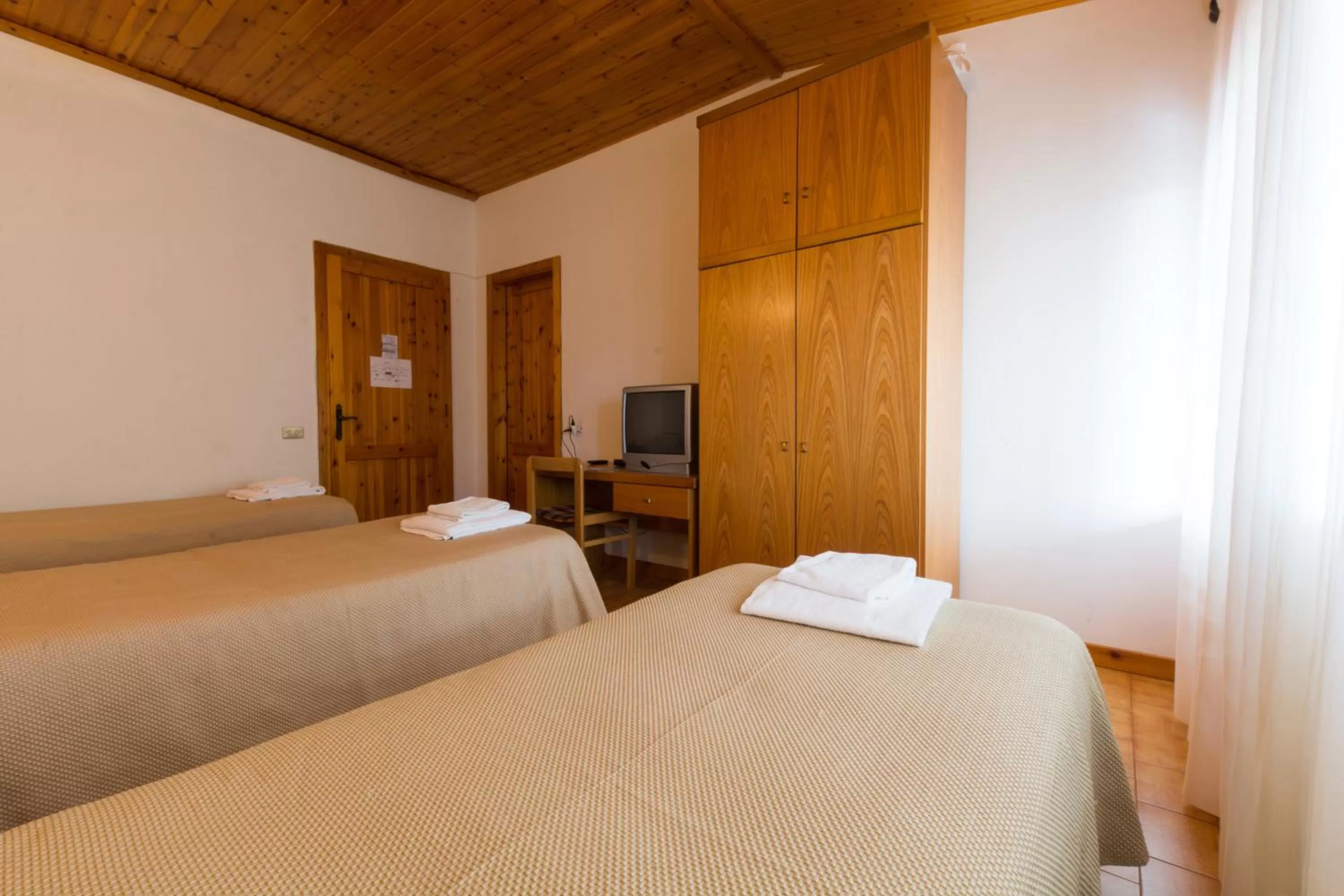 Bed in Albergo Dalla Mena