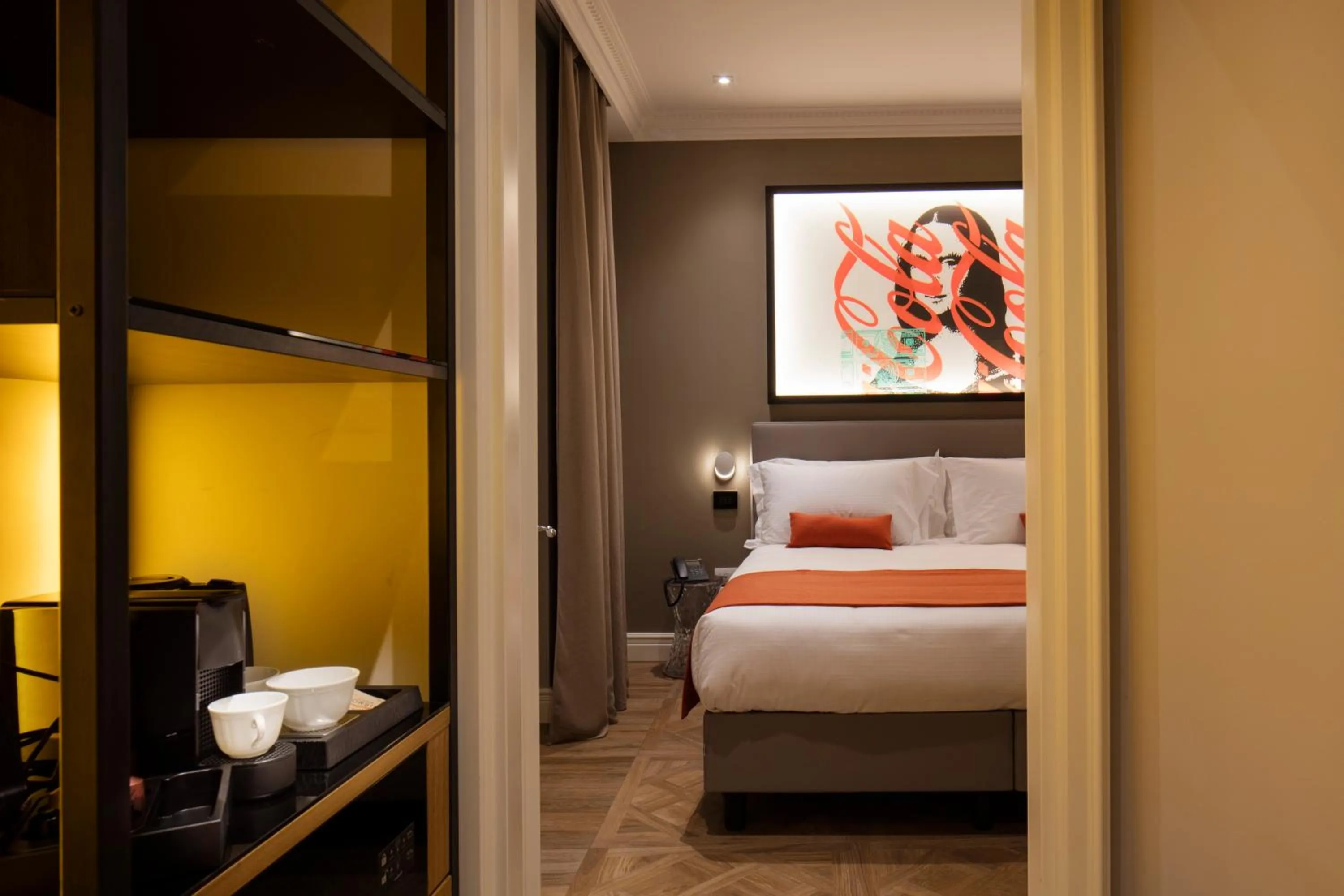 Photo of the whole room, Bed in The Frame Hotel