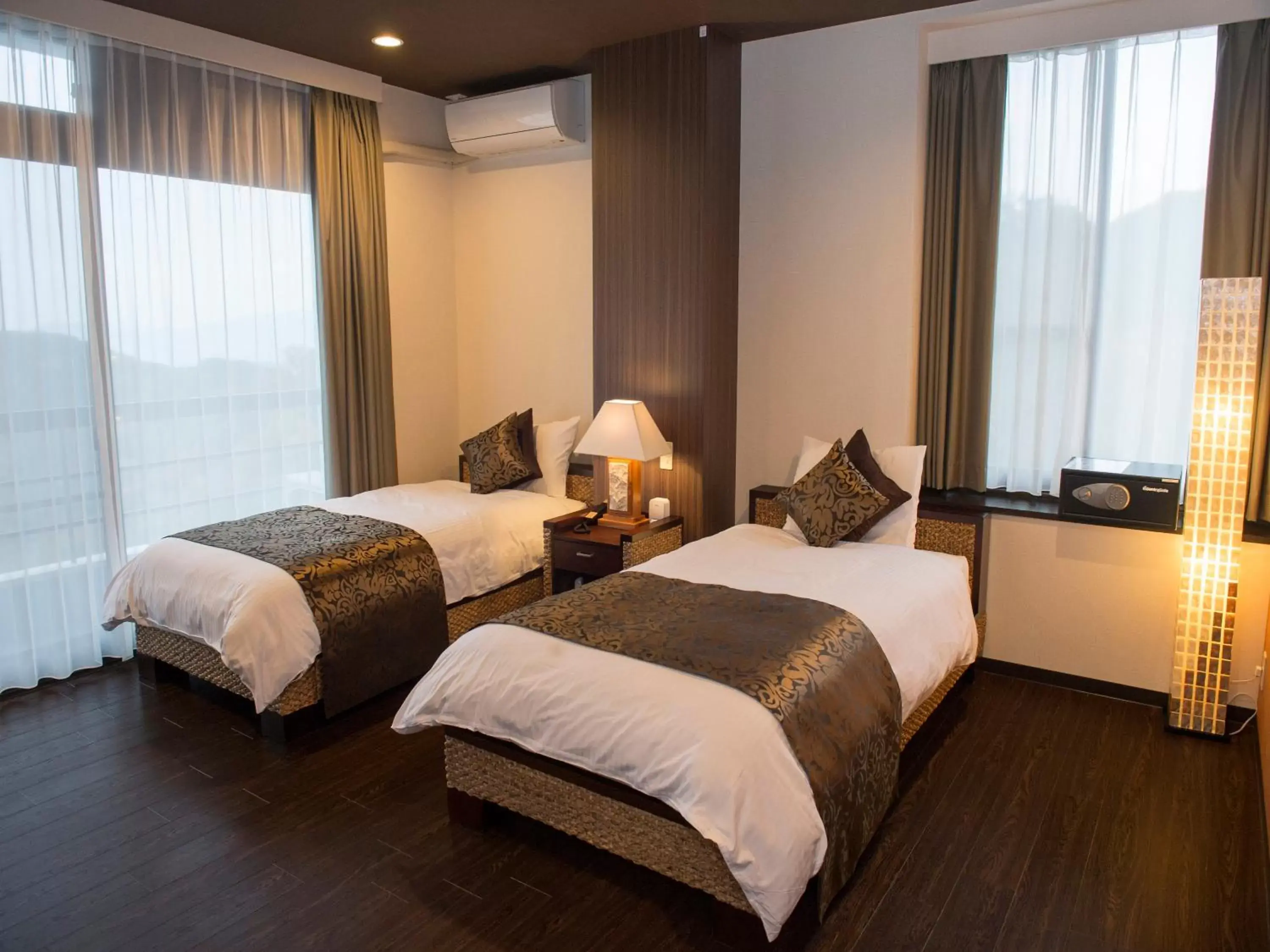 Twin Room with Forest View - single occupancy in Hotel Bokaiso Twin Room with Forest View - single occupancy in Hotel Bokaiso