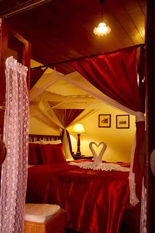 Tri Yaan Na Ros Colonial House