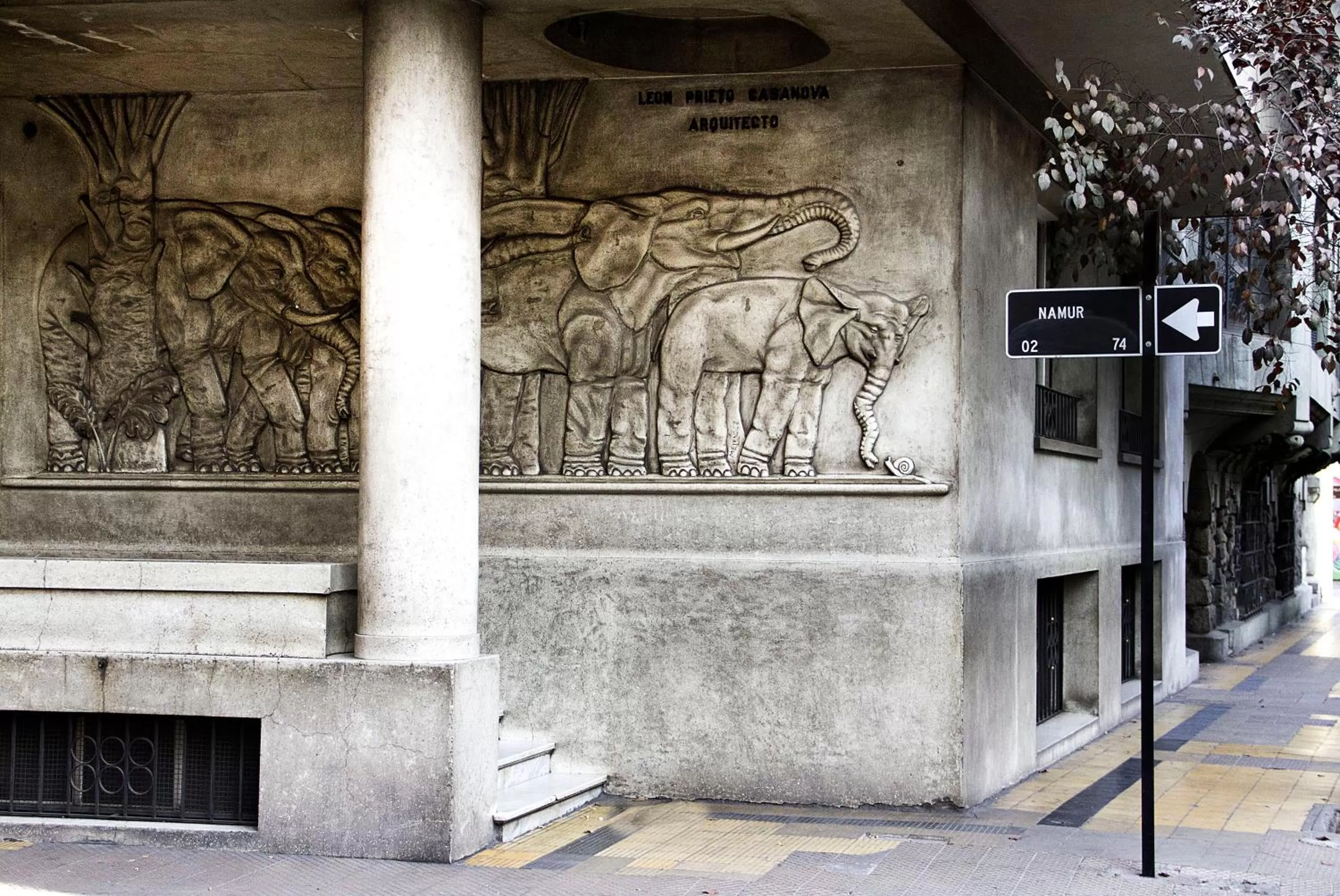 Neighbourhood in Hotel Luciano K