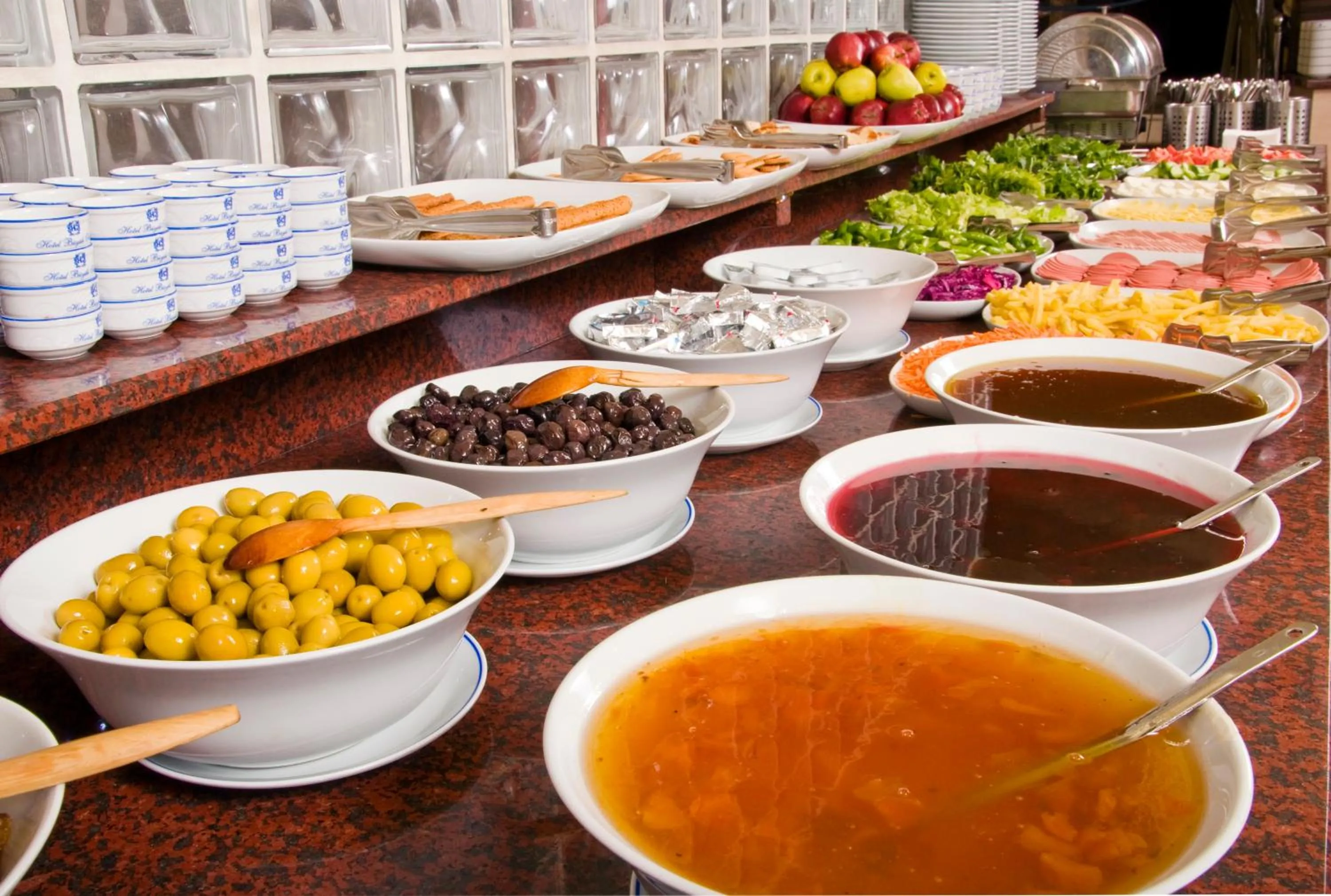 Breakfast in Hotel Buyuk Keban