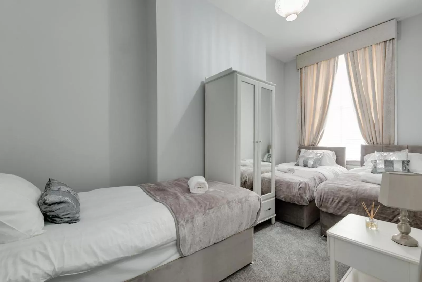 Bed in RST Rodney Street