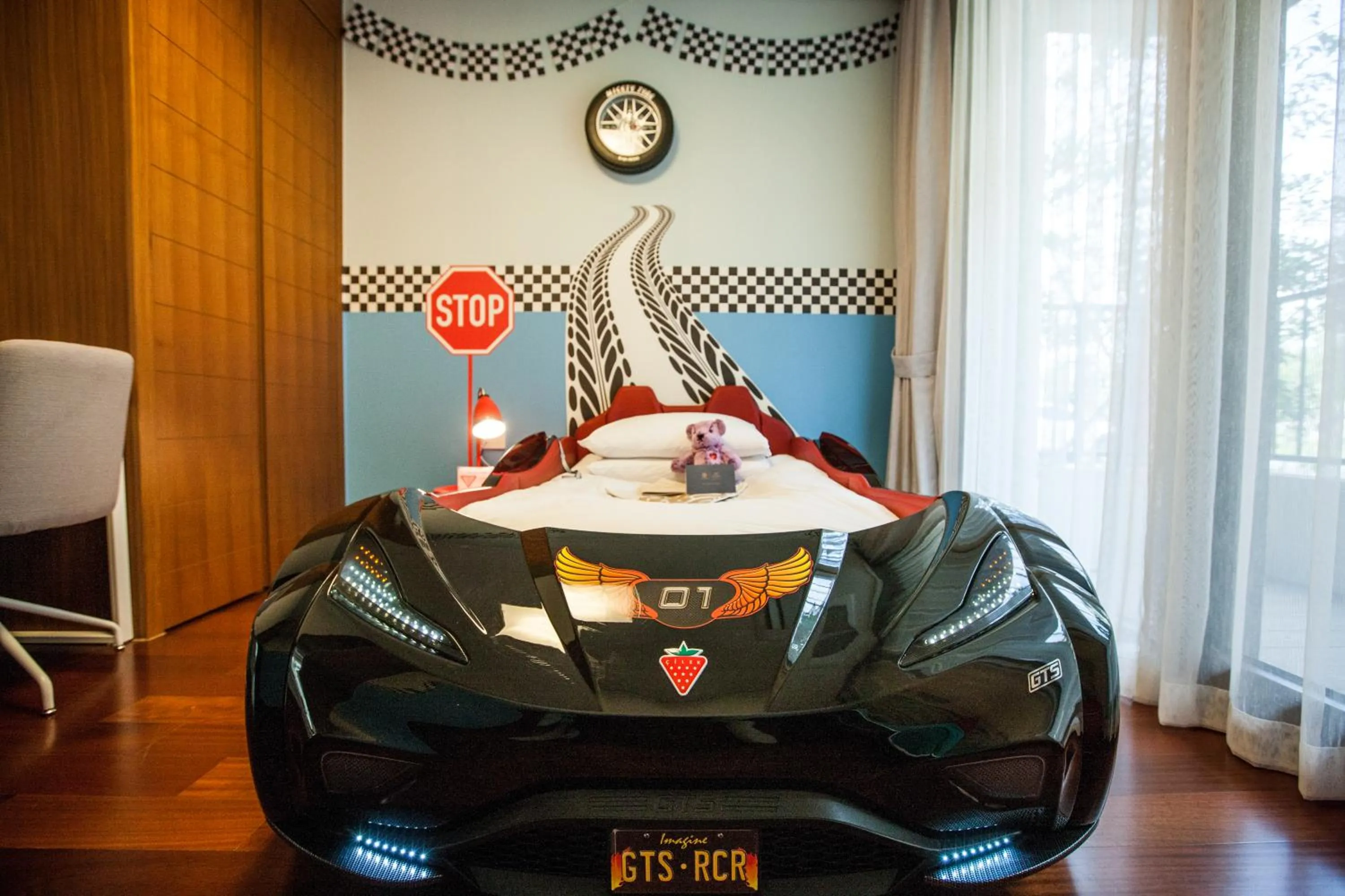 Bedroom in Somerset Jeju Shinhwa World