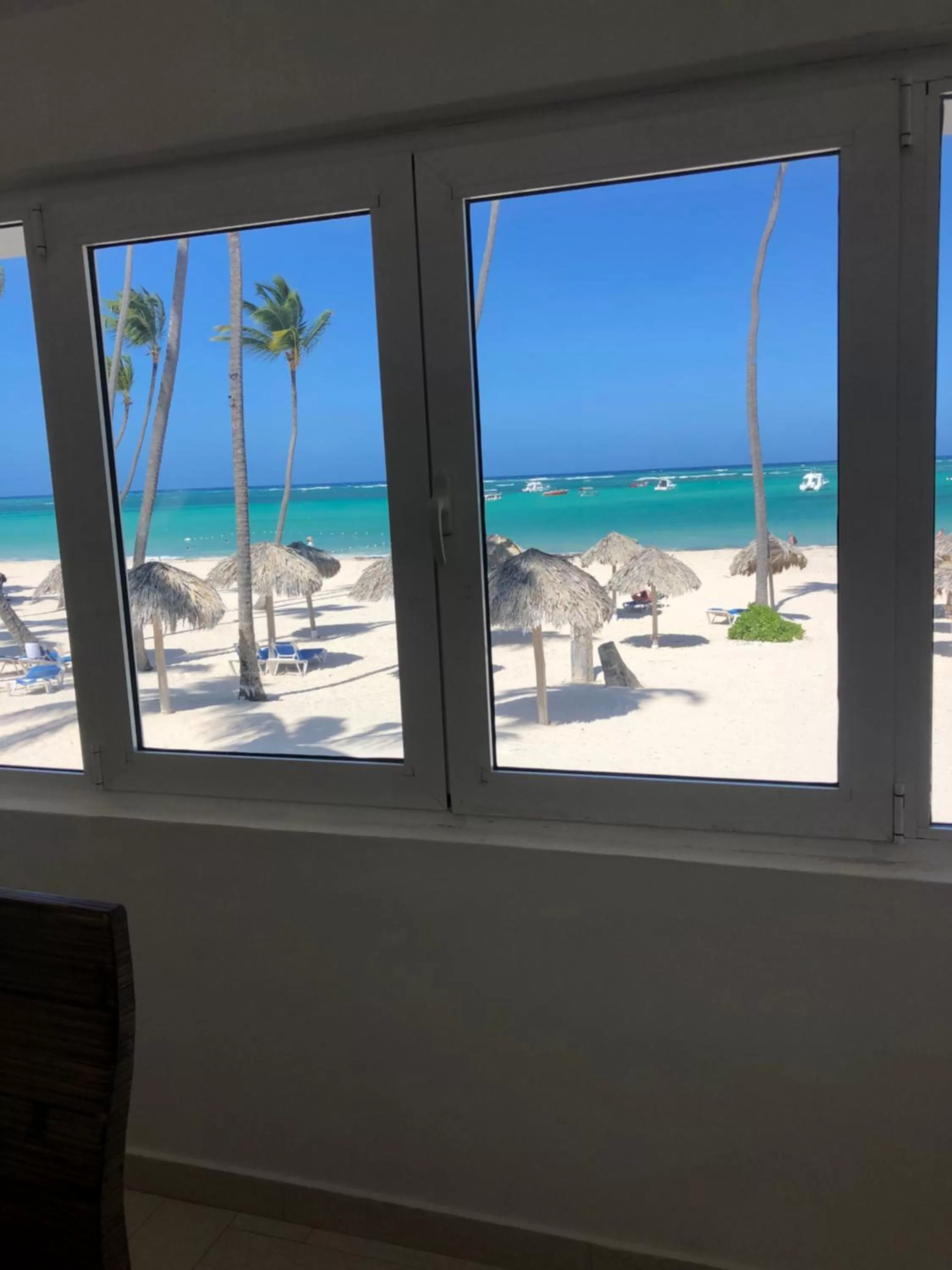 Los Corales Luxury Villas Beach Club and Spa