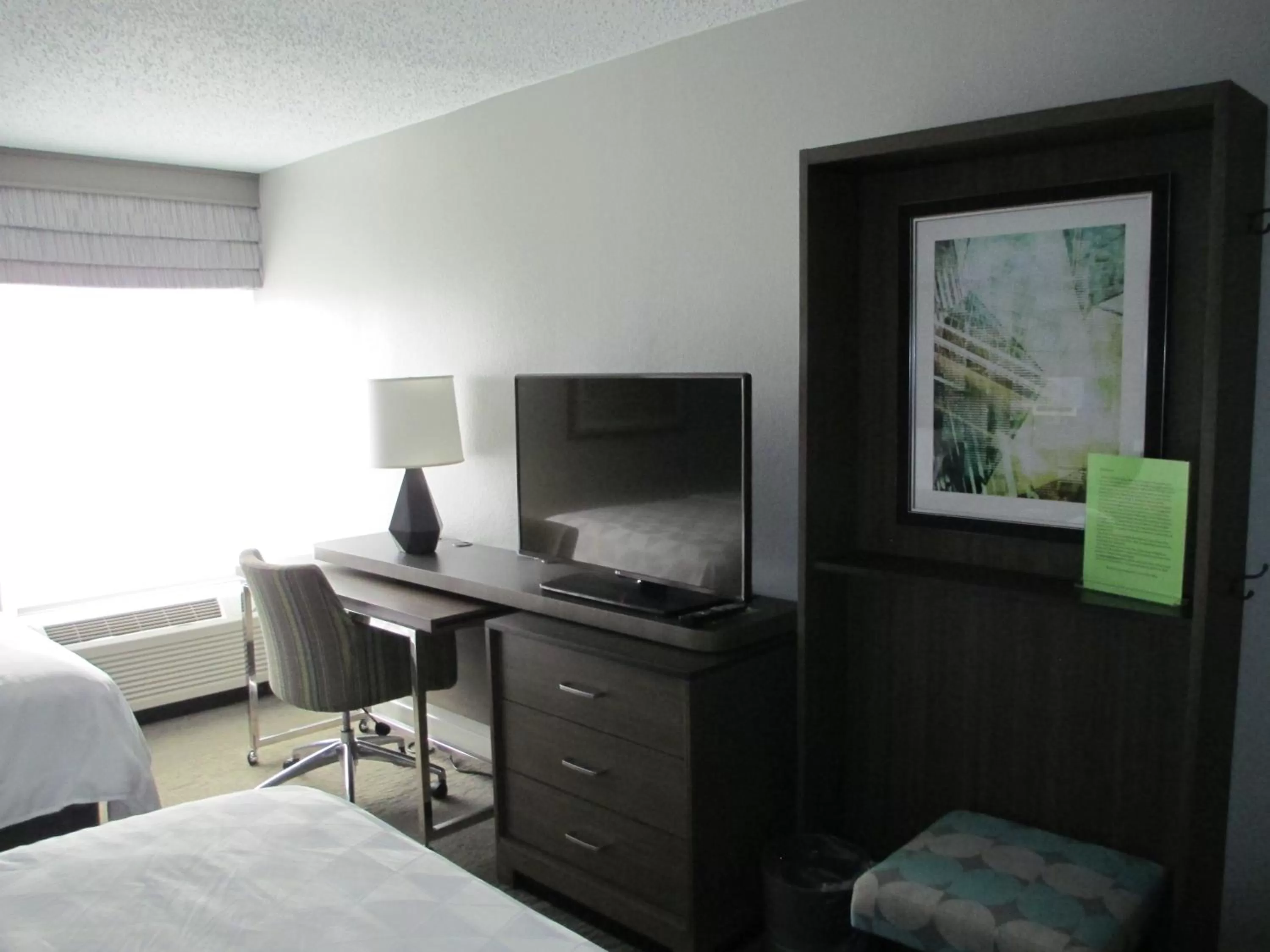 TV and multimedia, Bed in Holiday Inn Huntsville - Research Park by IHG