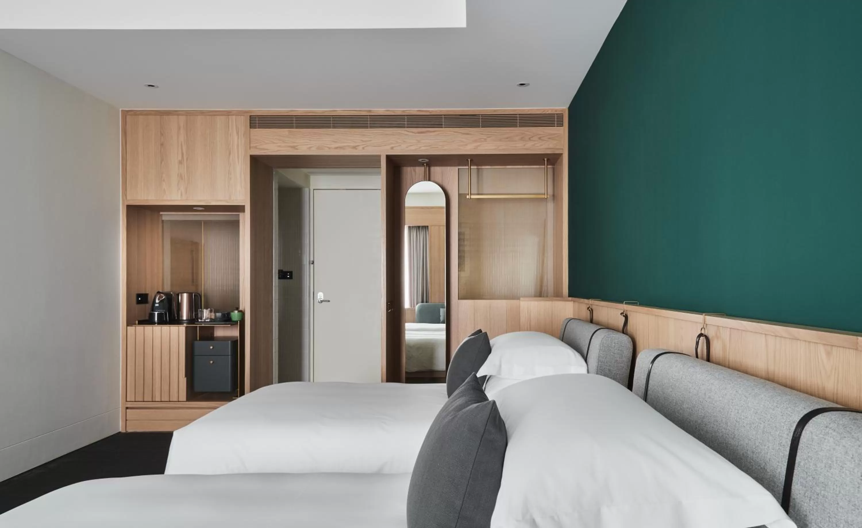 Photo of the whole room, Bed in Kimpton Da An Taipei- an IHG Hotel