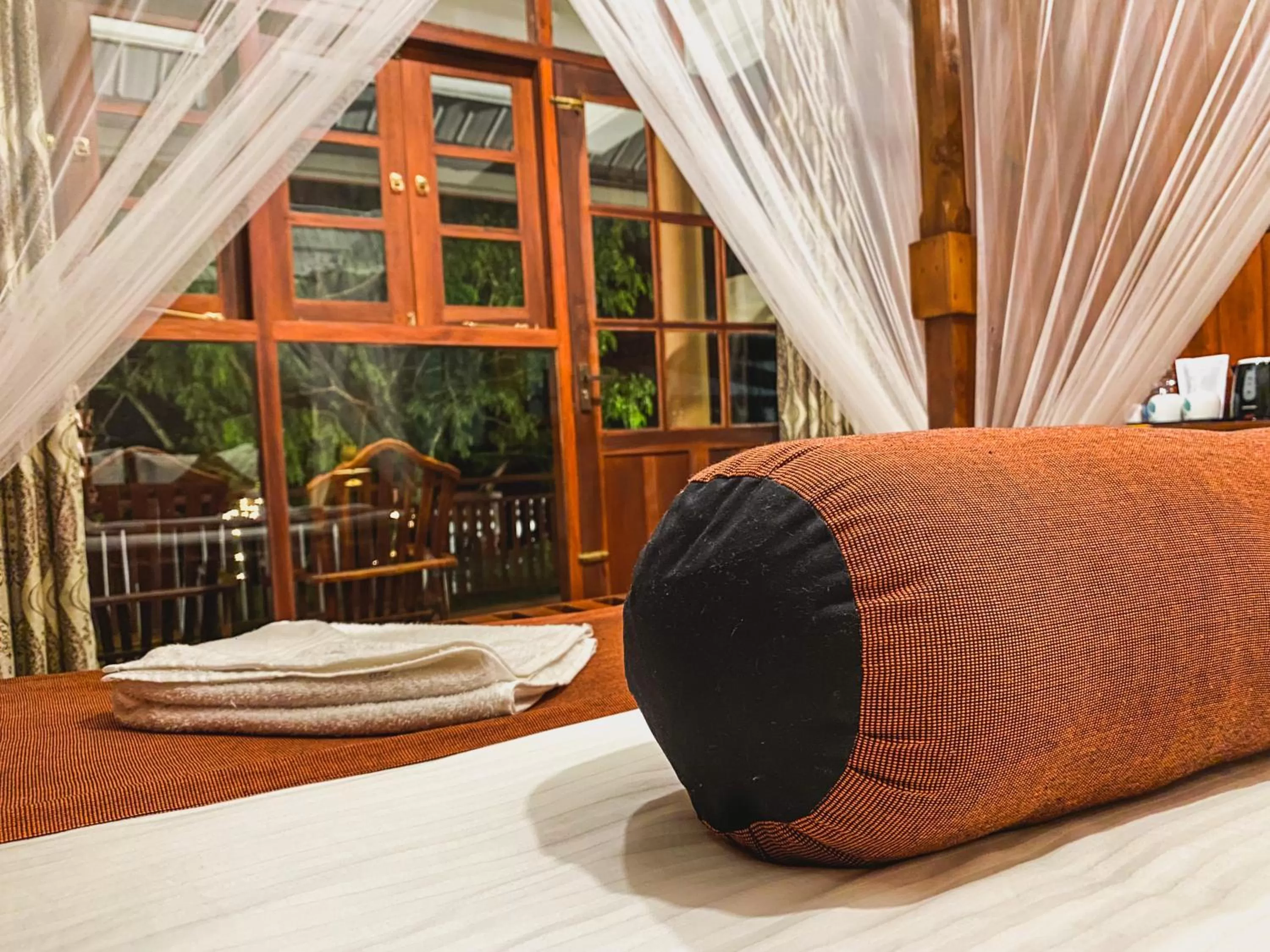 Bed, Seating Area in Levon Boutique Hotel