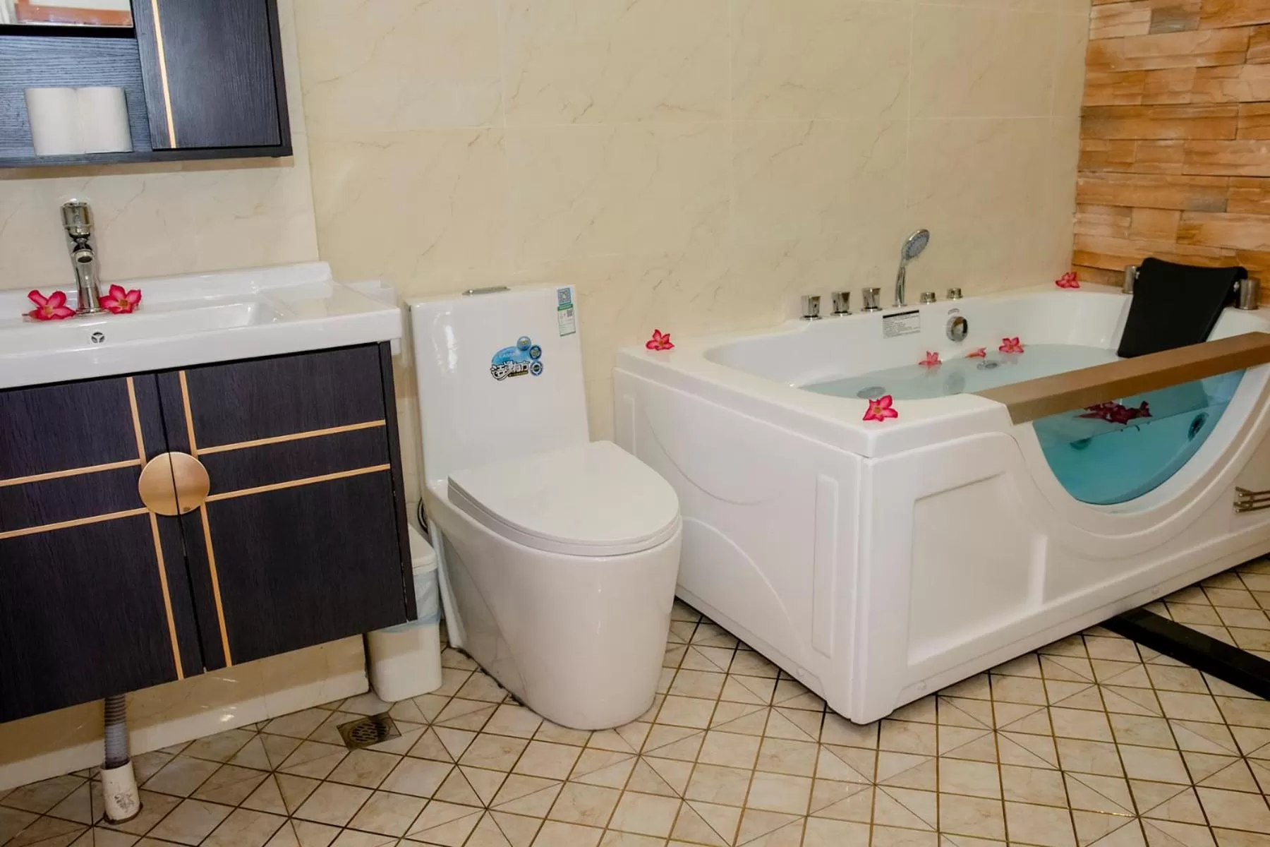 Bath in Amphitrite Resort