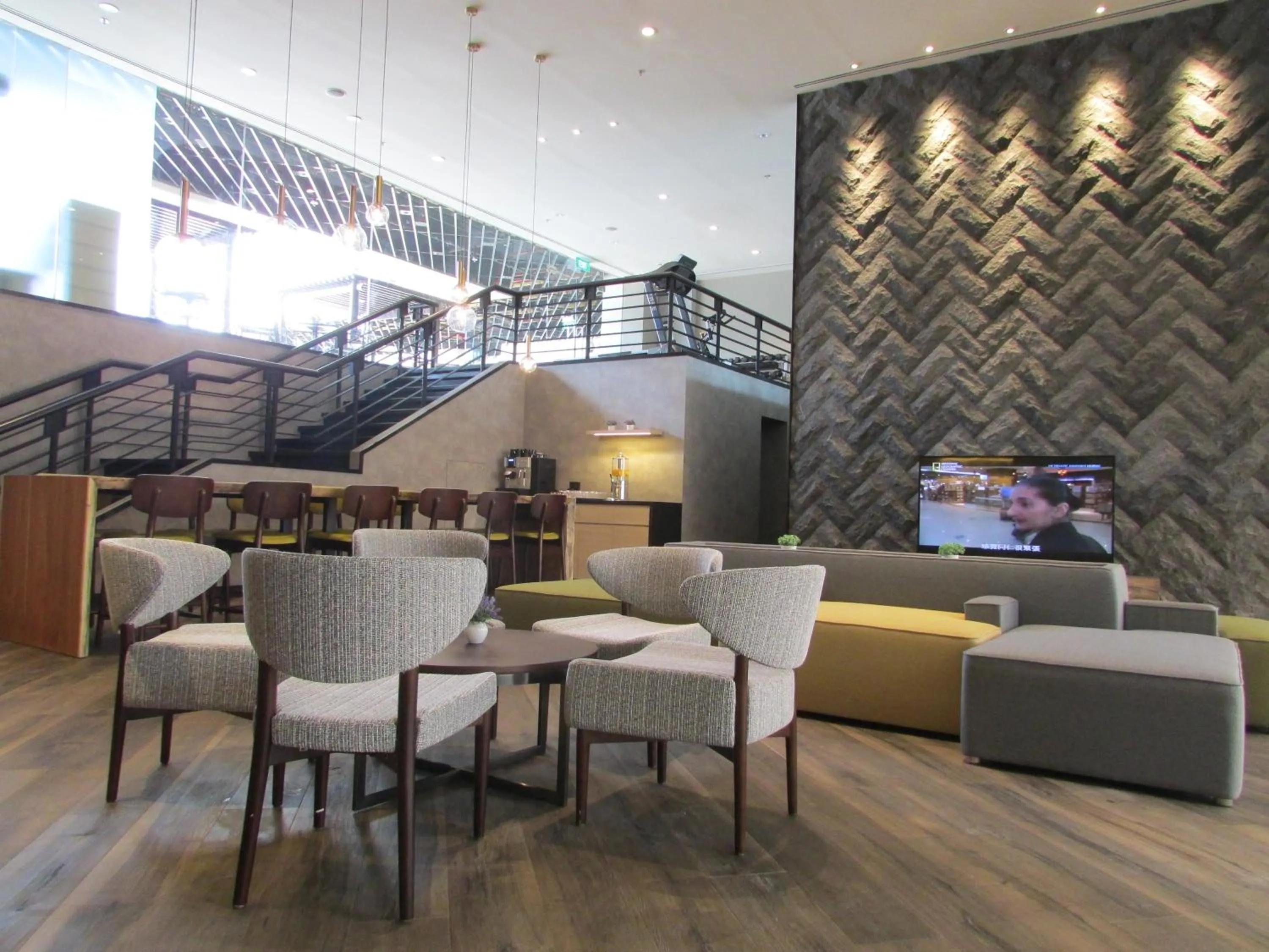 Restaurant/places to eat in Aerotel Singapore - Transit Hotel in Terminal 1