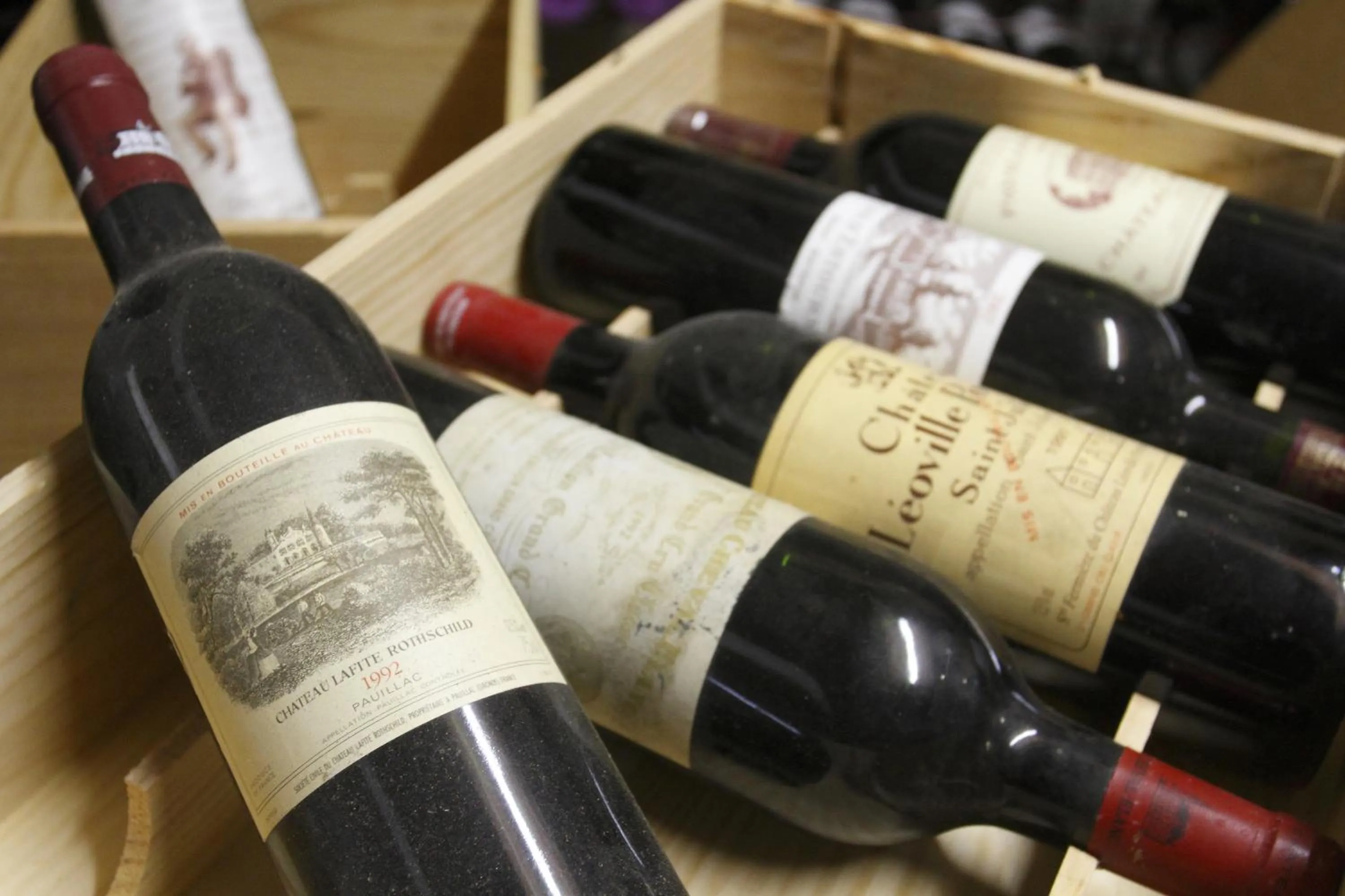 Lounge or bar in Hotel Château de la Barbinière