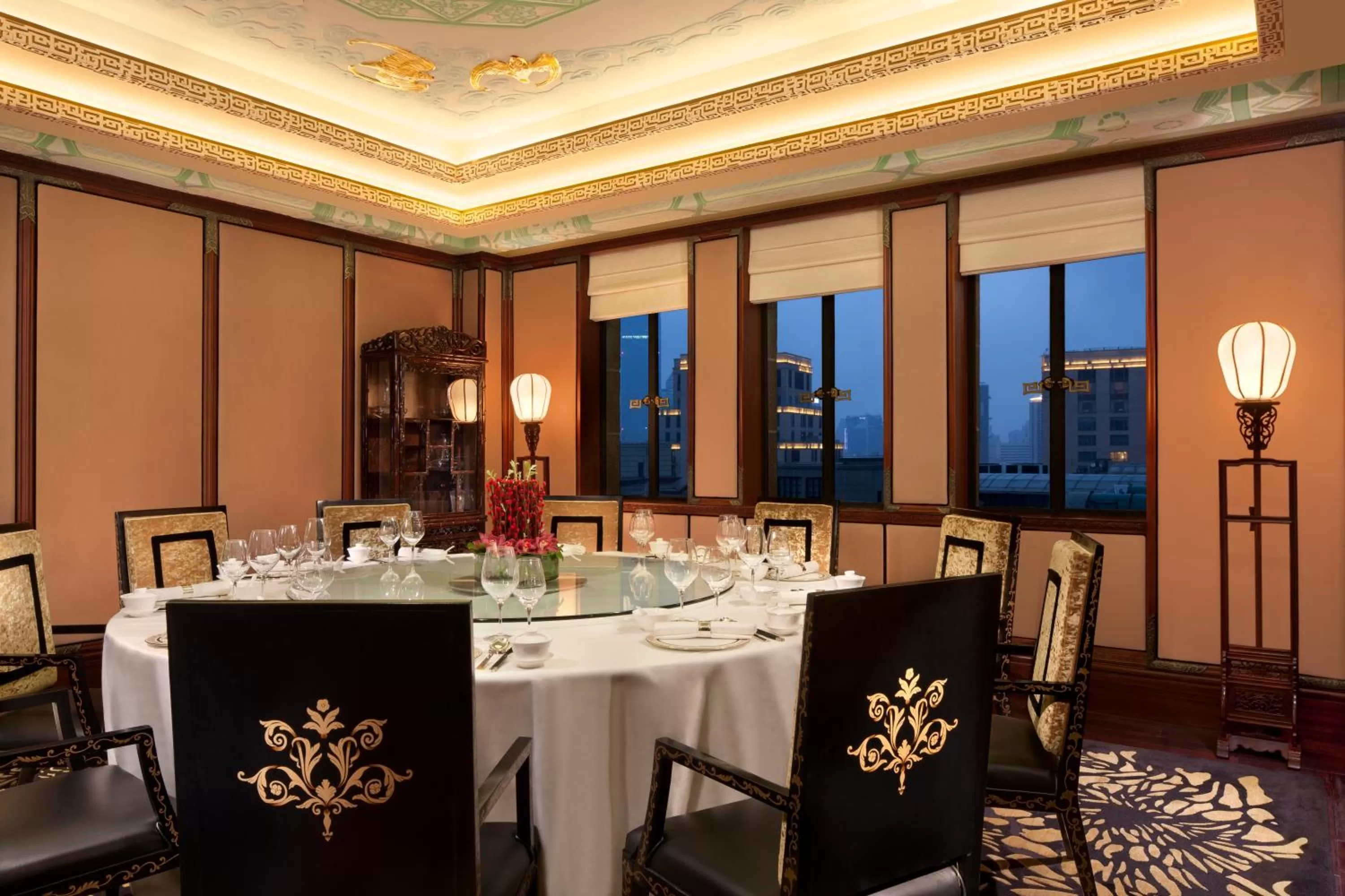 Restaurant/places to eat in Fairmont Peace Hotel on the Bund