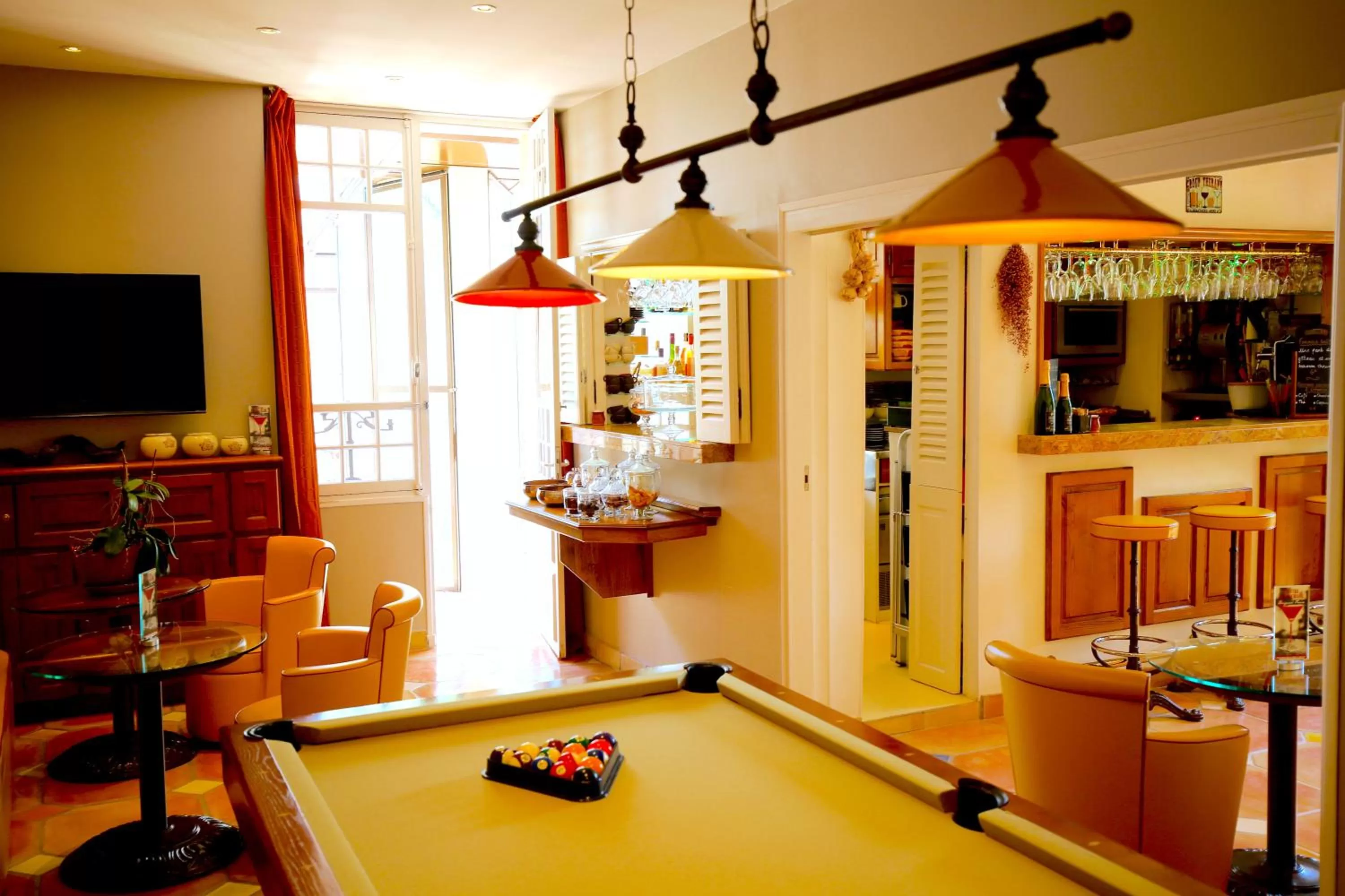 Billiard in Hotel Royal Bon Repos