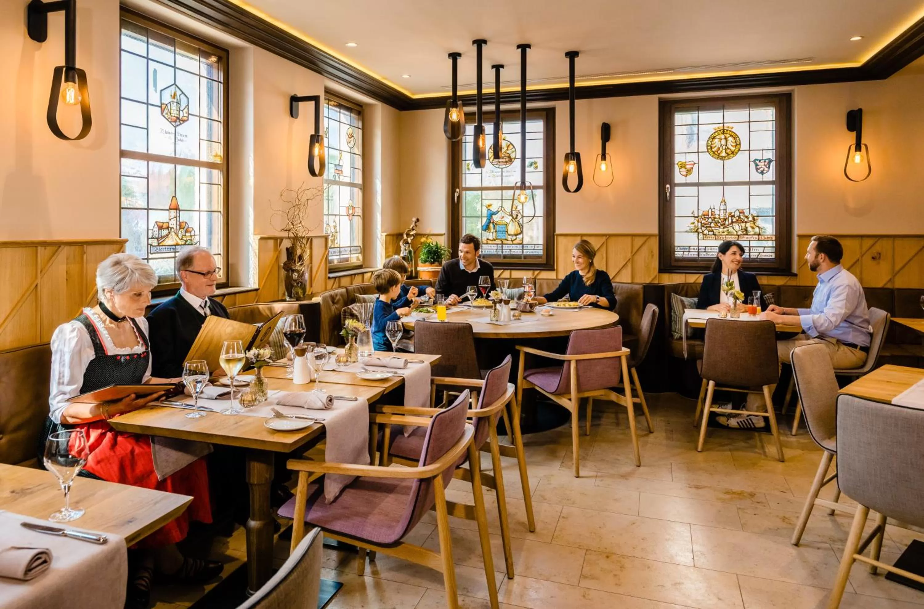 Restaurant/places to eat in Hotel Neues Tor